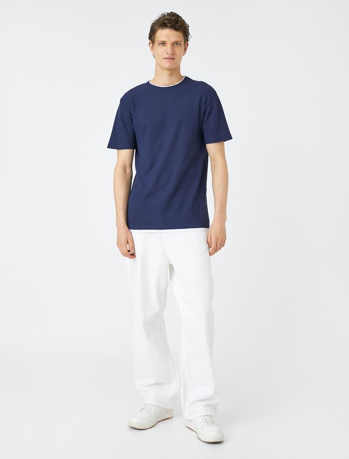  Basic Tişört Yaka Detaylı Dokulu Dar Kesim Kısa Kollu