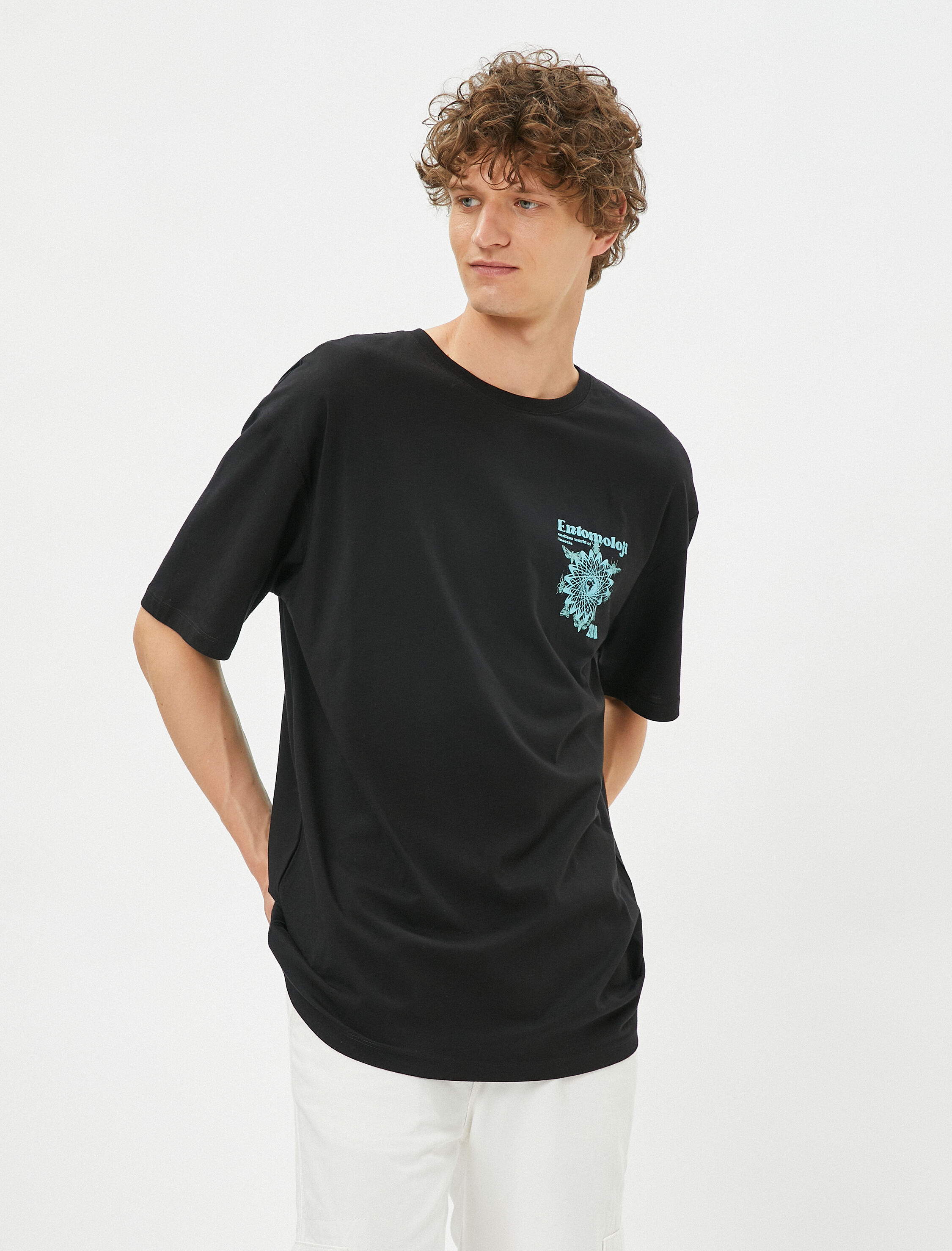   Oversize Tişört Arkası Baskılı Bisiklet Yaka Kısa Kollu Pamuklu