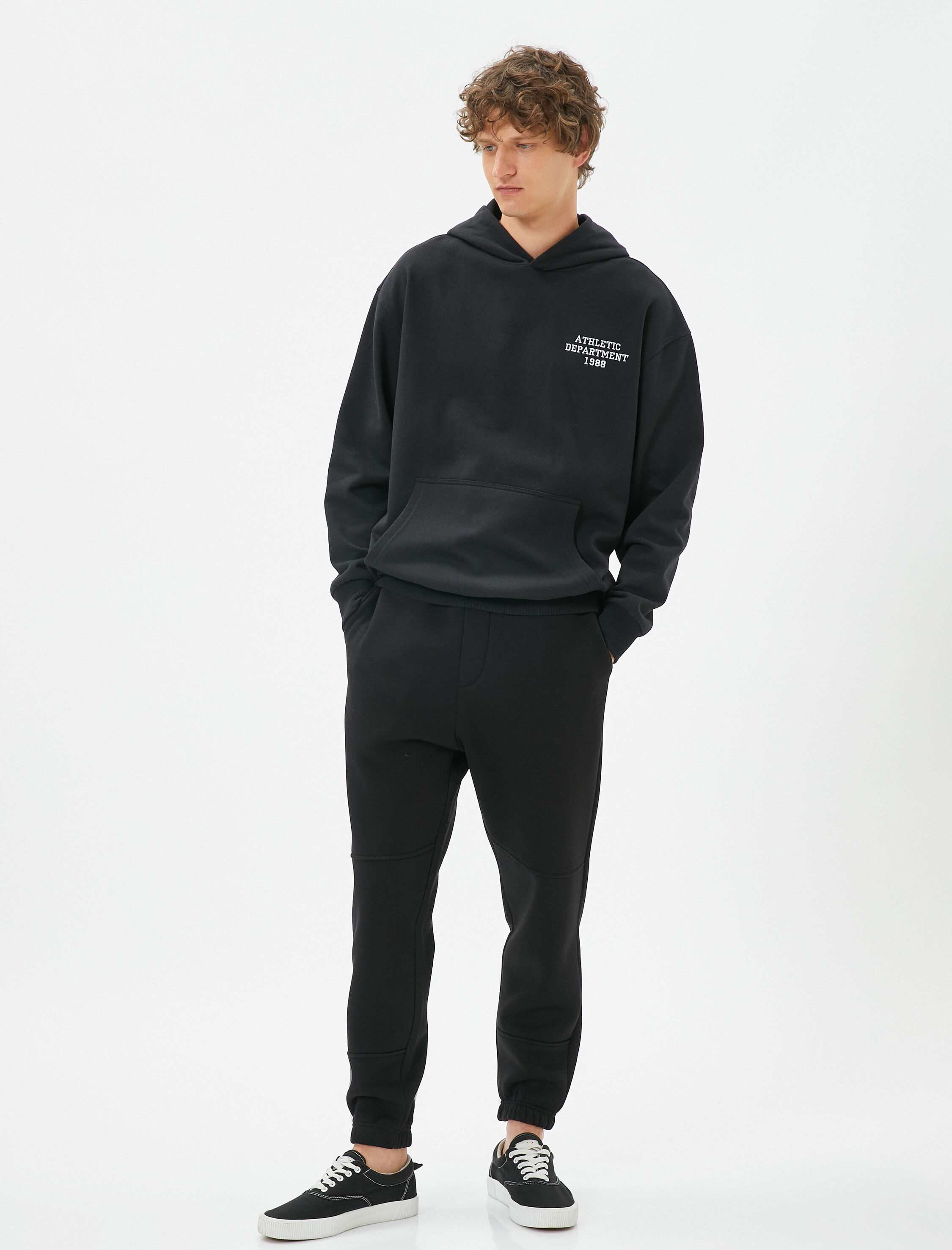   Jogger Eşofman Altı Beli Bağcıklı Cepli Dikiş Detaylı