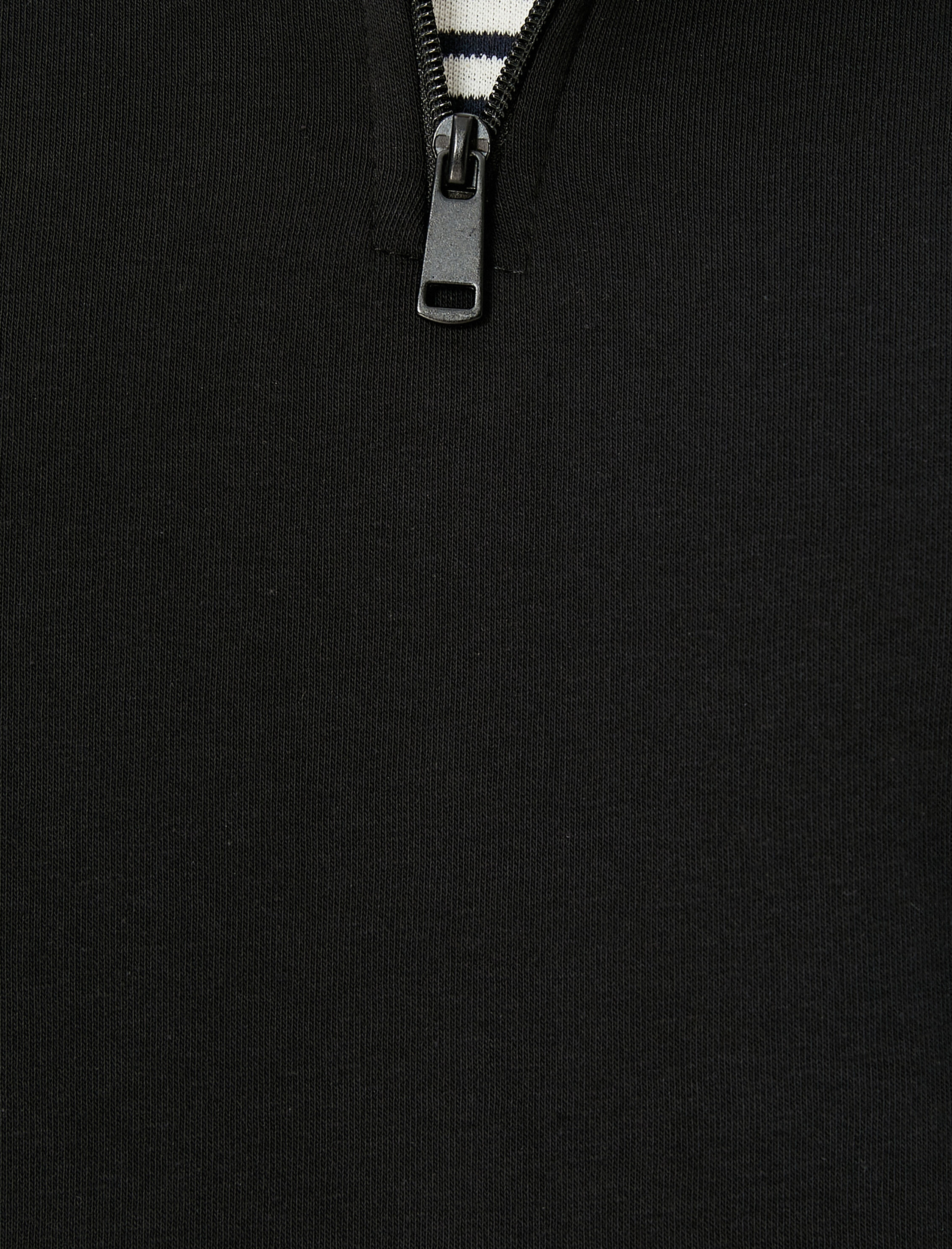   Yarım Fermuarlı Sweatshirt Dik Yaka Uzun Kollu Şardonlu