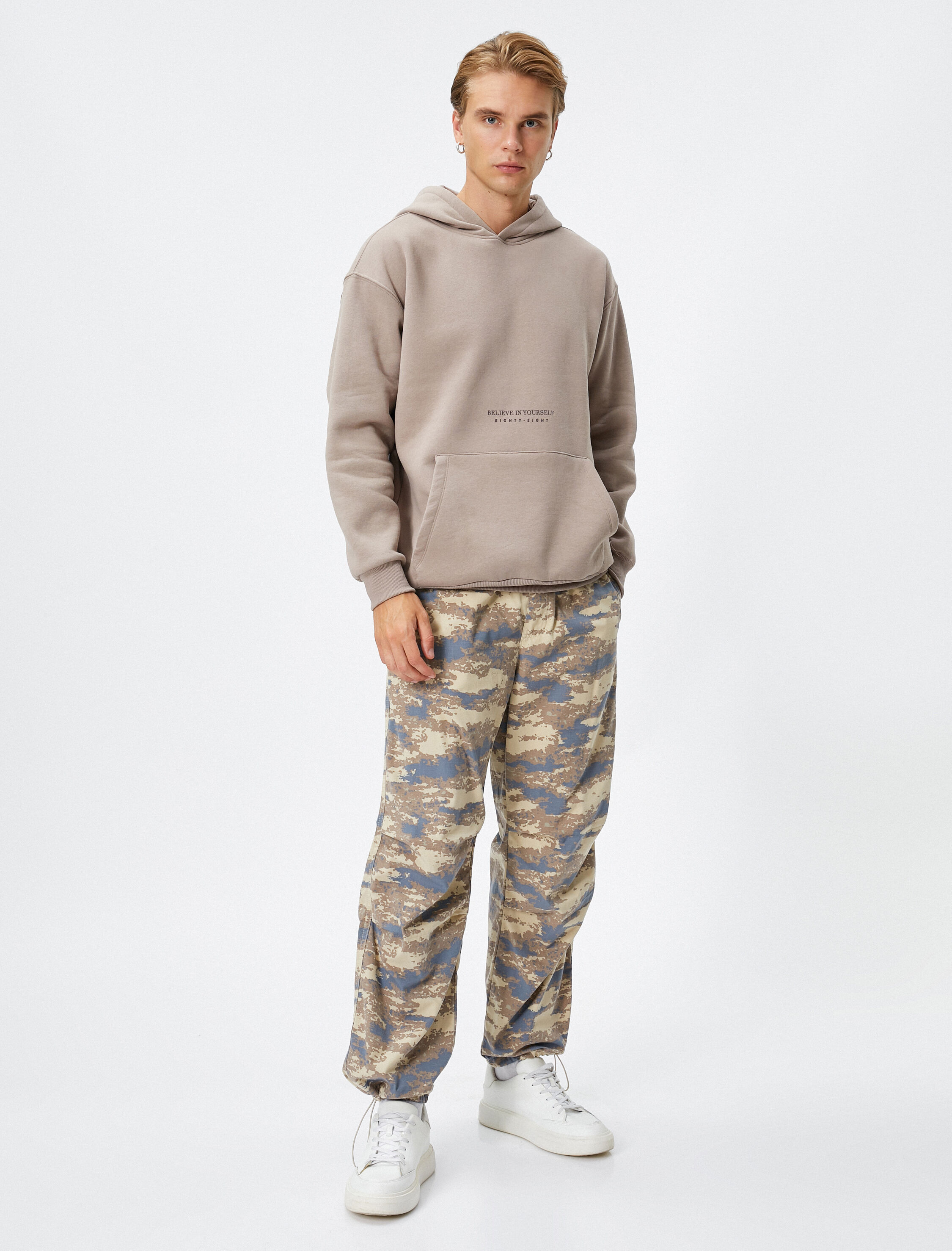   Kapşonlu Hoodie Slogan Baskılı Kanguru Cep Detaylı Şardonlu