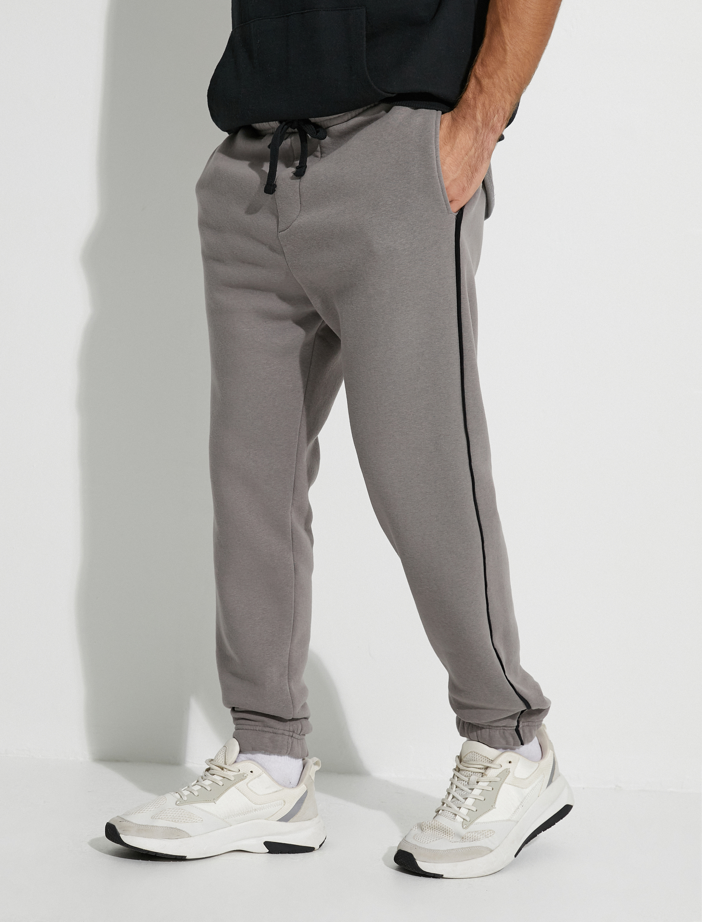   Jogger Eşofman Altı Şerit Detaylı Beli Bağcıklı Cepli Şardonlu