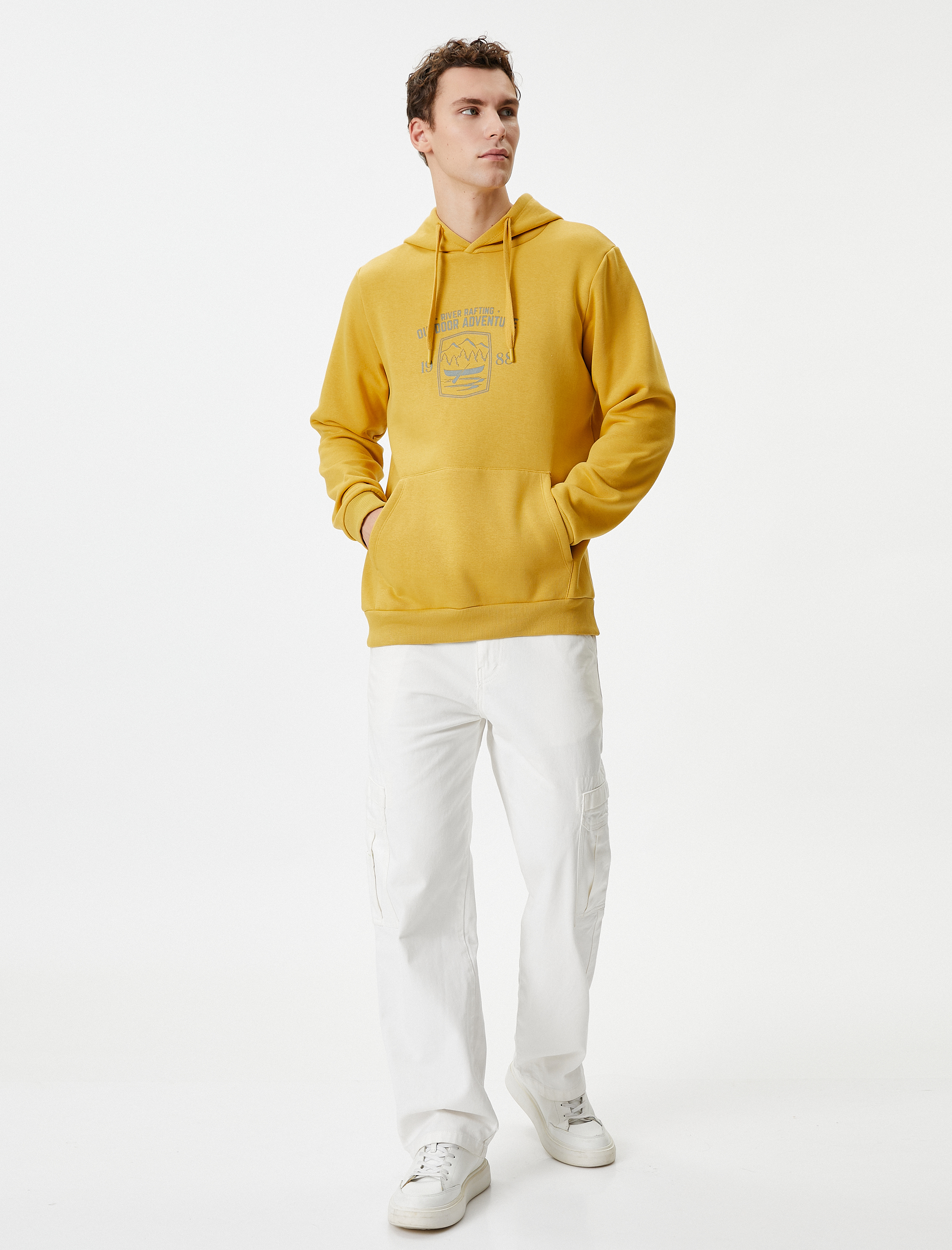 Kolej Sweatshirt Kapşonlu Slogan Baskılı Kanguru Cep Detaylı