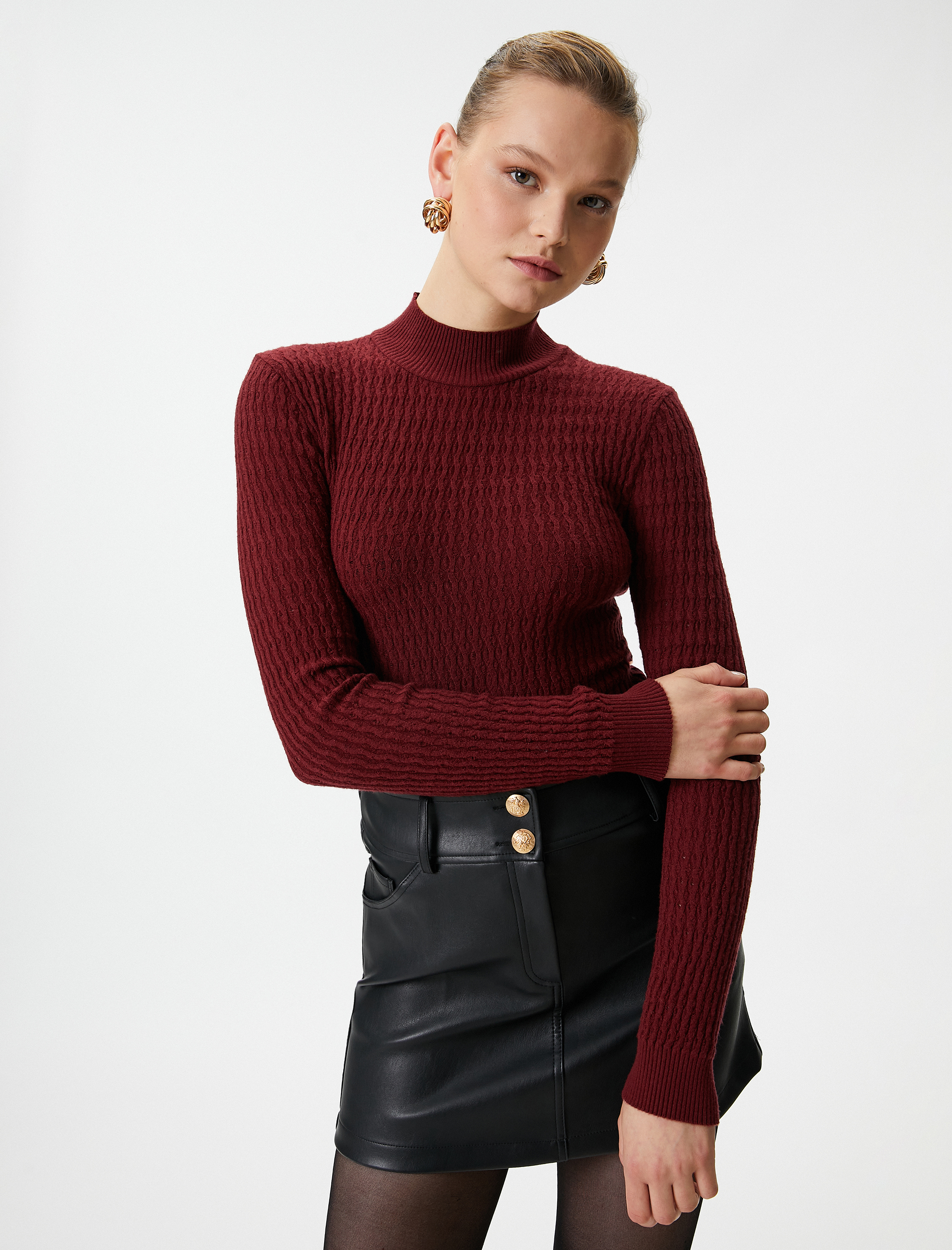   Yarım Balıkçı Yaka Triko Kazak