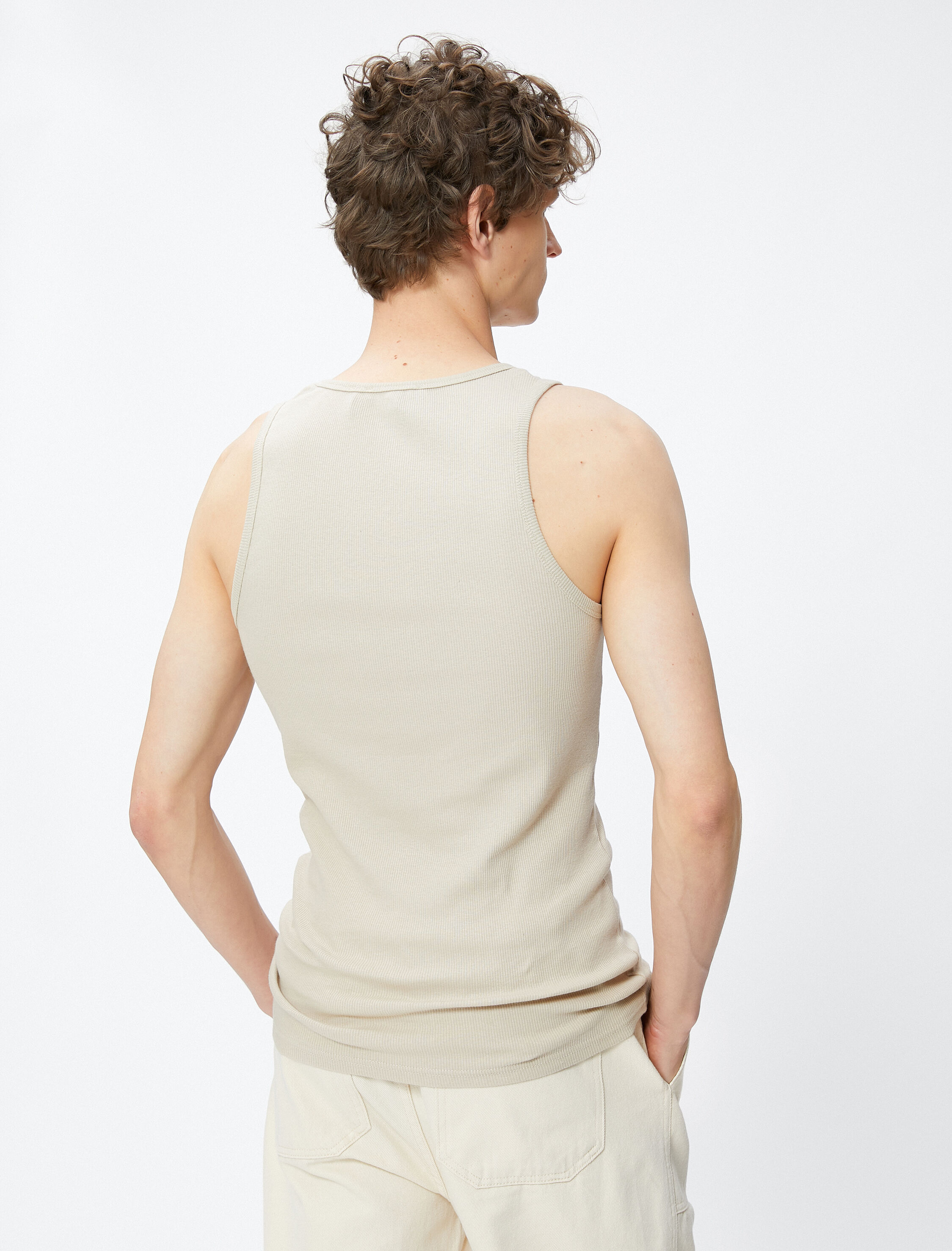   Basic Kolsuz Tişört Halter Yaka