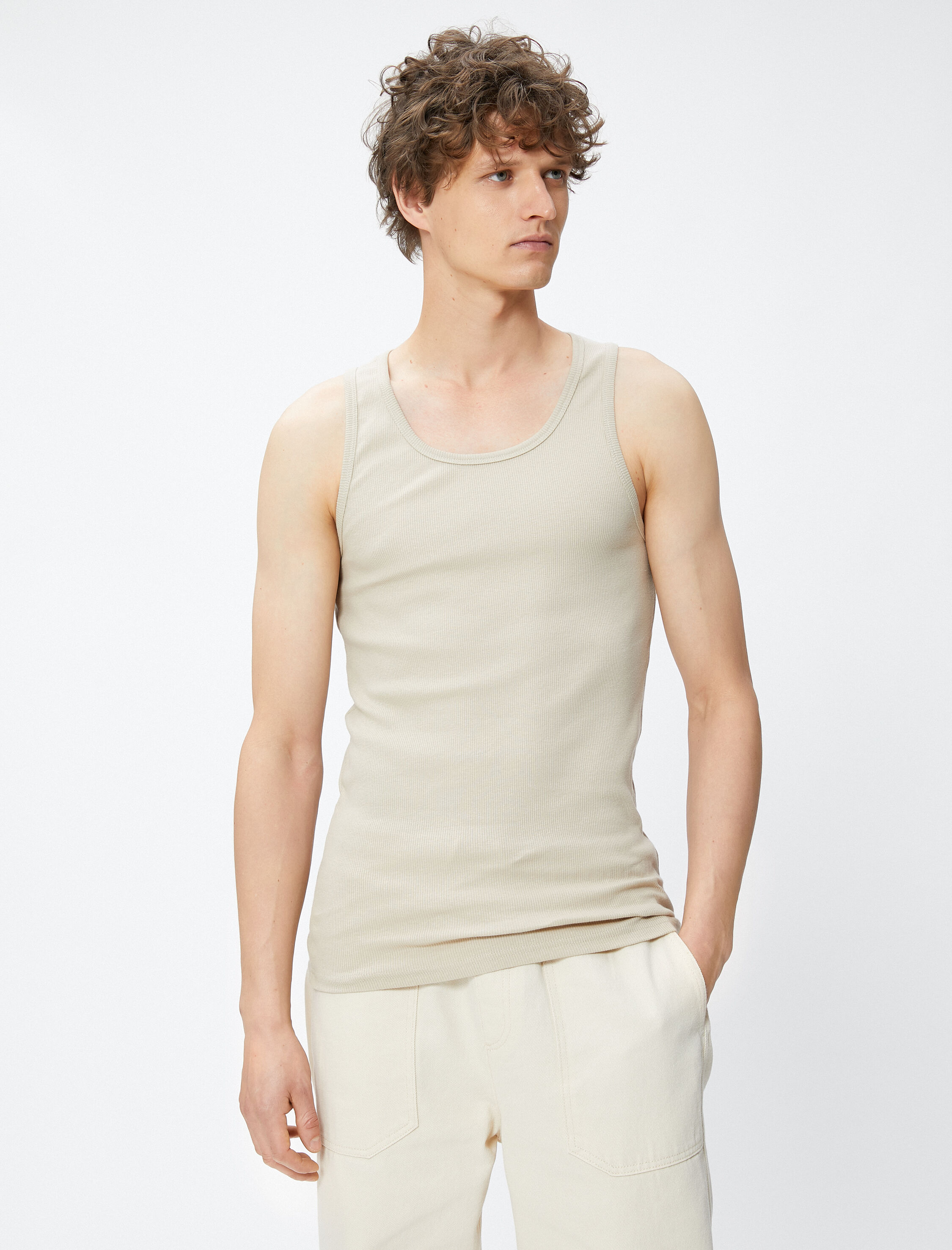   Basic Kolsuz Tişört Halter Yaka