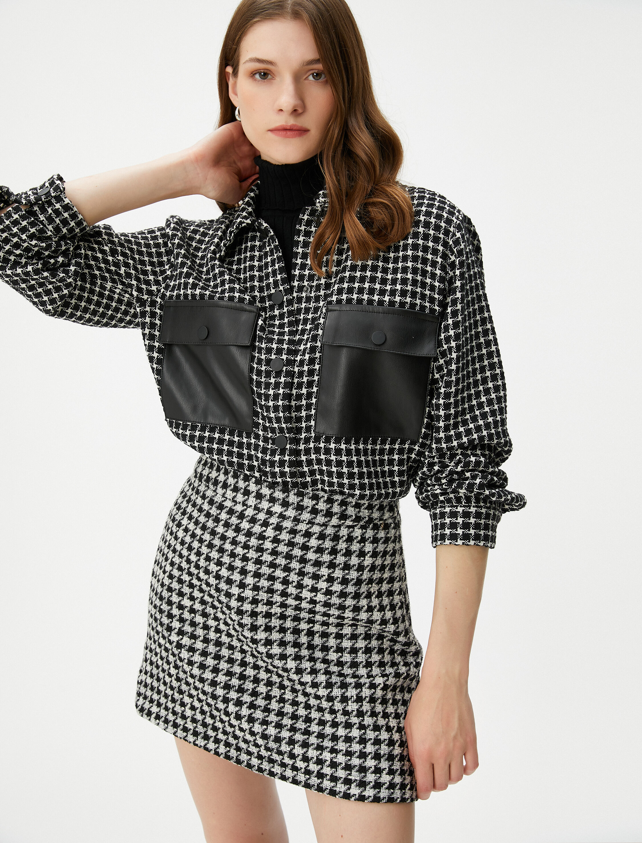   Tüvit Ceket Suni Deri Detaylı Cepli Düğmeli