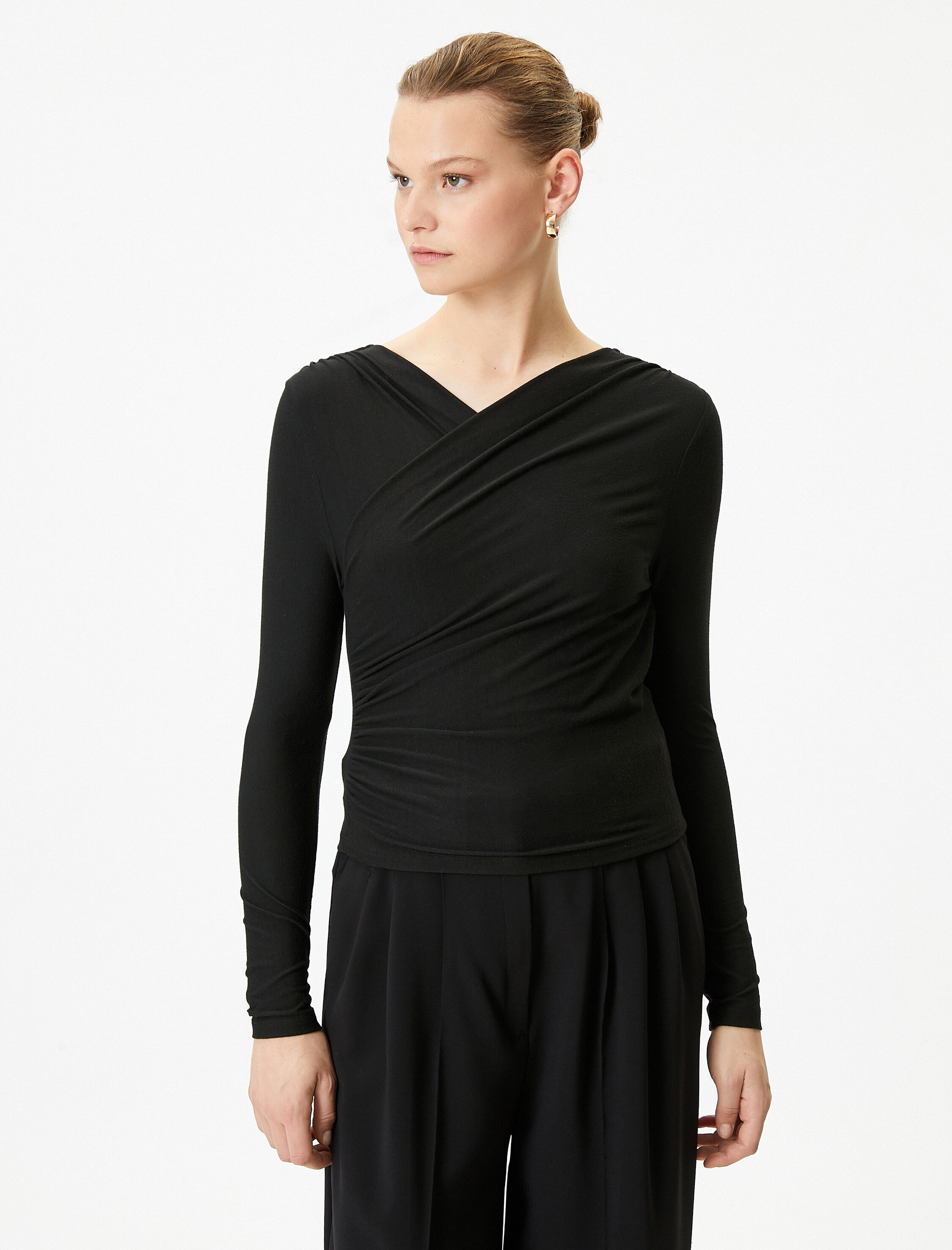   Uzun Kollu Tişört Anvelop V Yaka