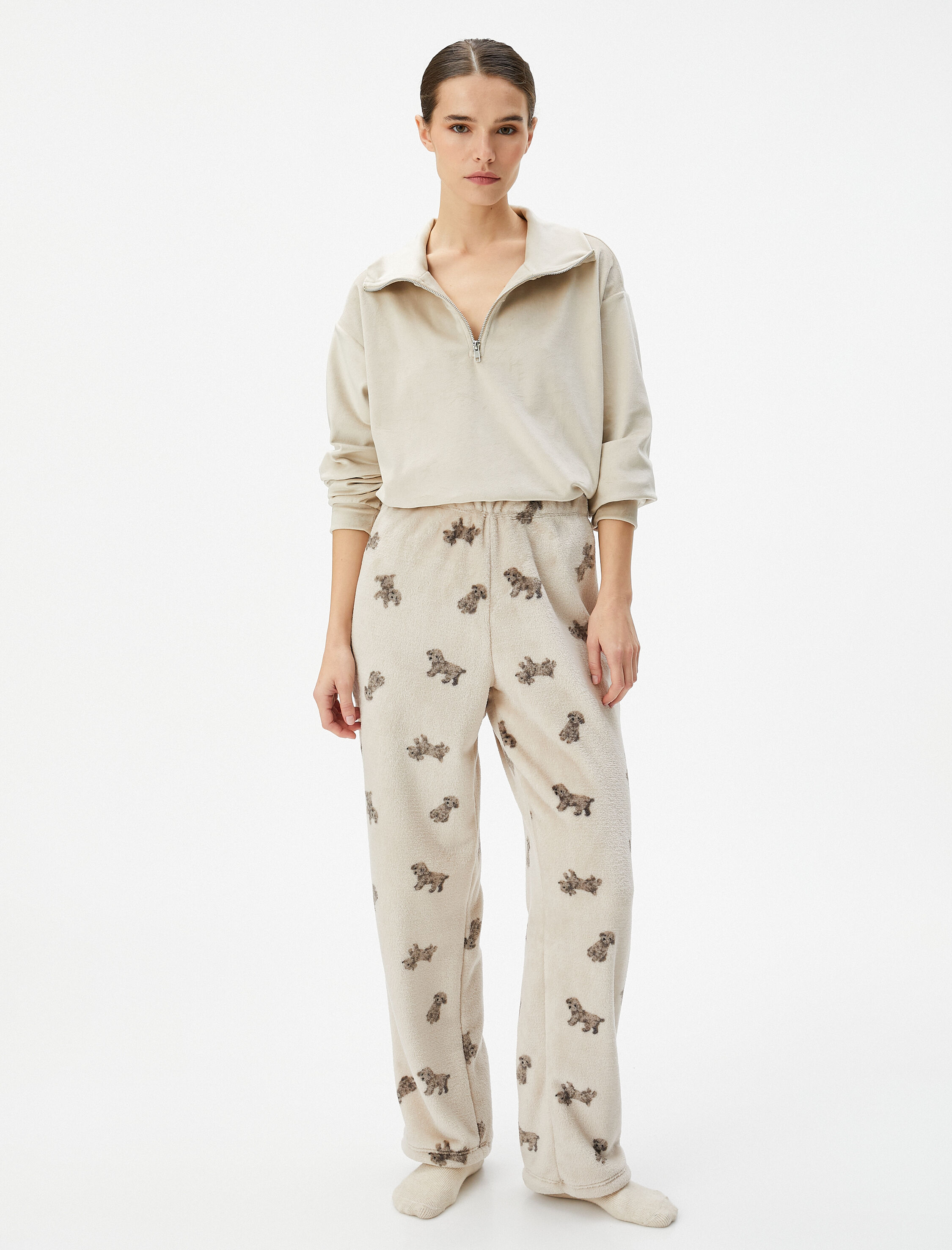   Polar Pijama Üstü Kışlık Yumuşak Dokulu Fermuarlı Polo Yaka