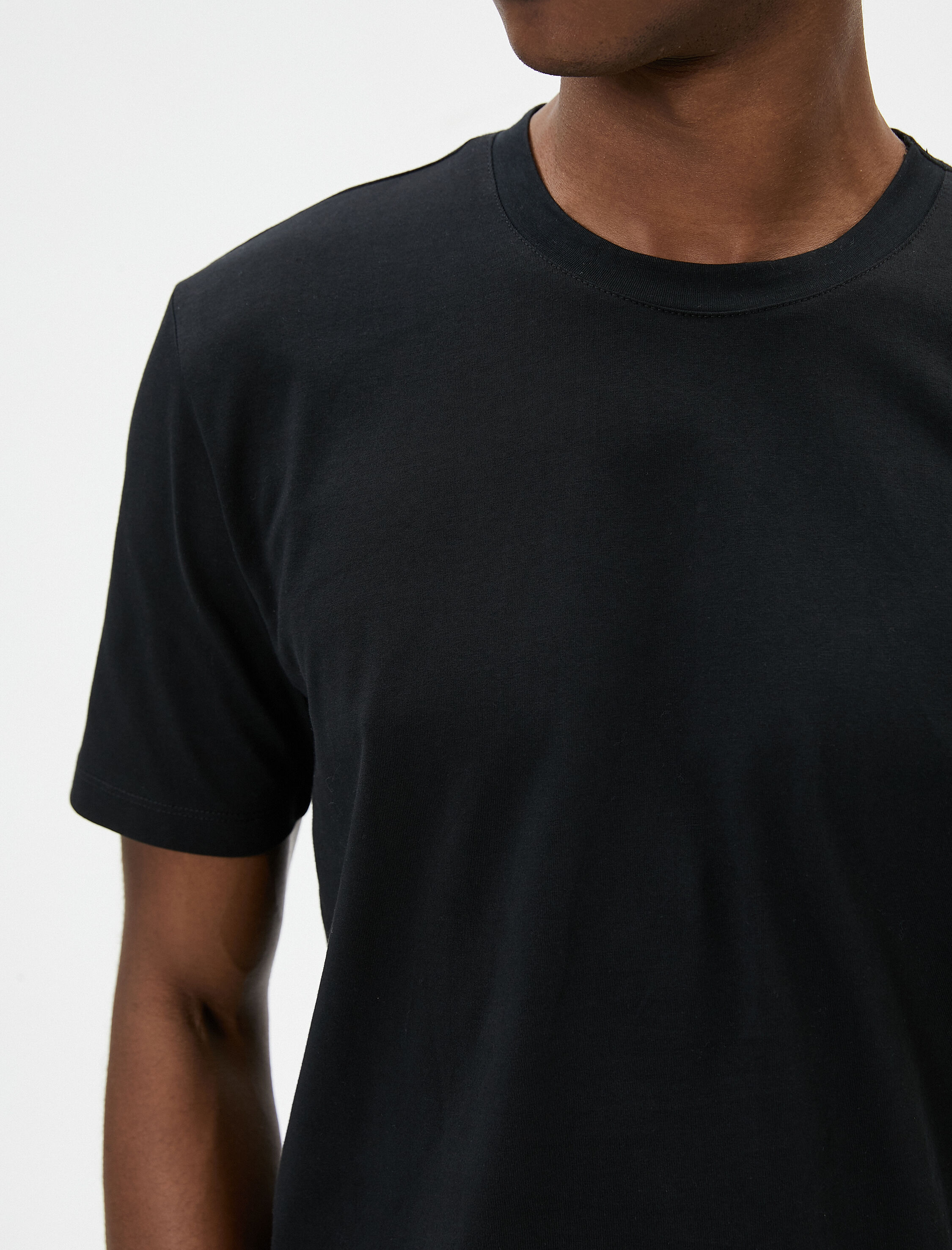   Basic Tişört Bisiklet Yaka Kısa Kollu Dar Kesim