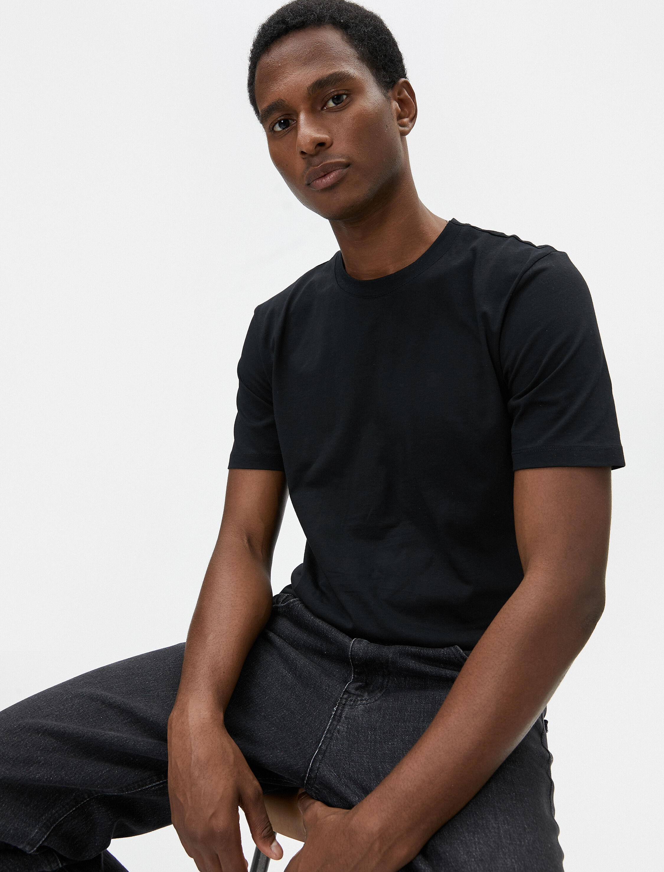   Basic Tişört Bisiklet Yaka Kısa Kollu Dar Kesim