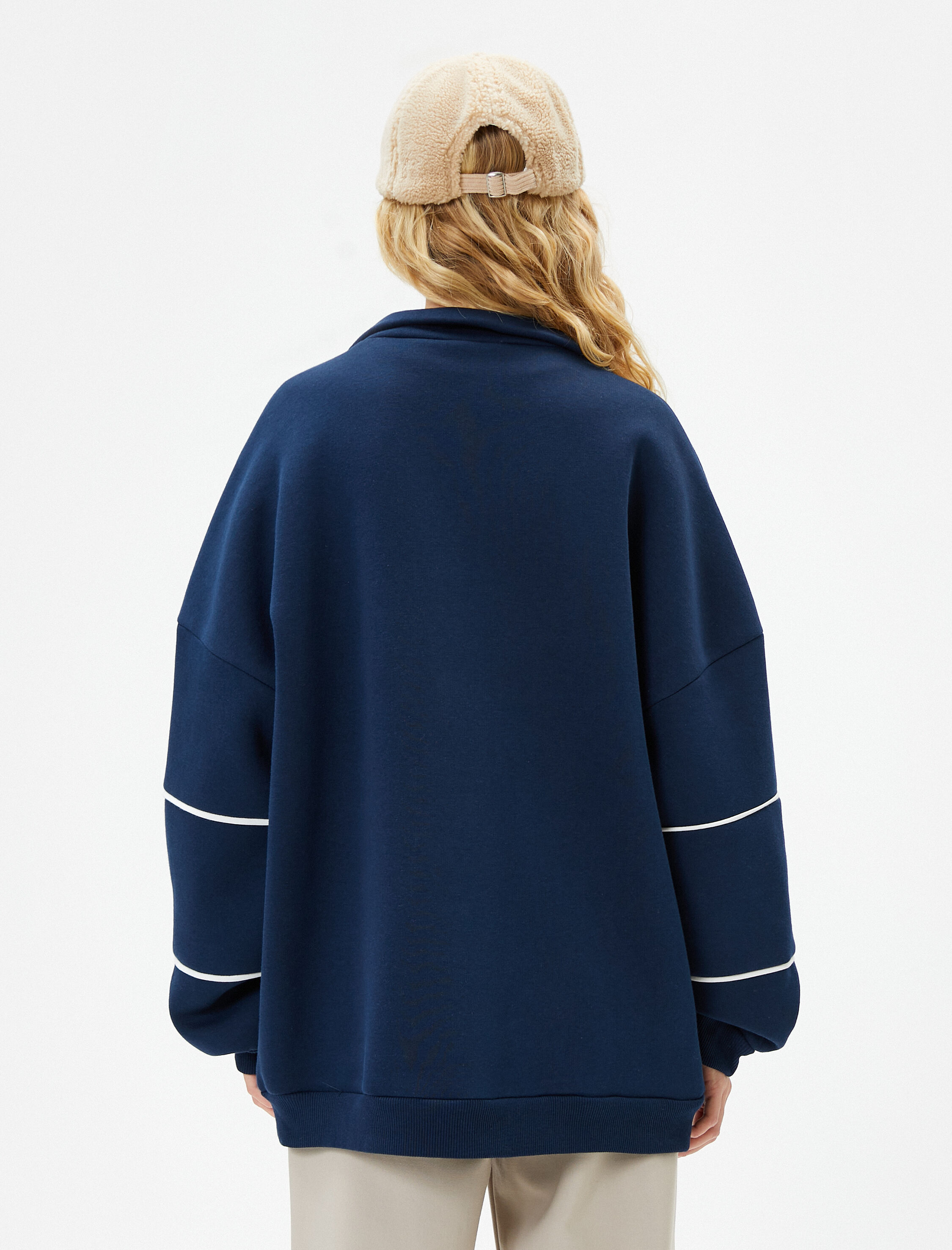   Şardonlu Yarım Fermuarlı Sweatshirt Rahat Kalıp Kolej Temalı Baskılı  Pamuk Karışımlı