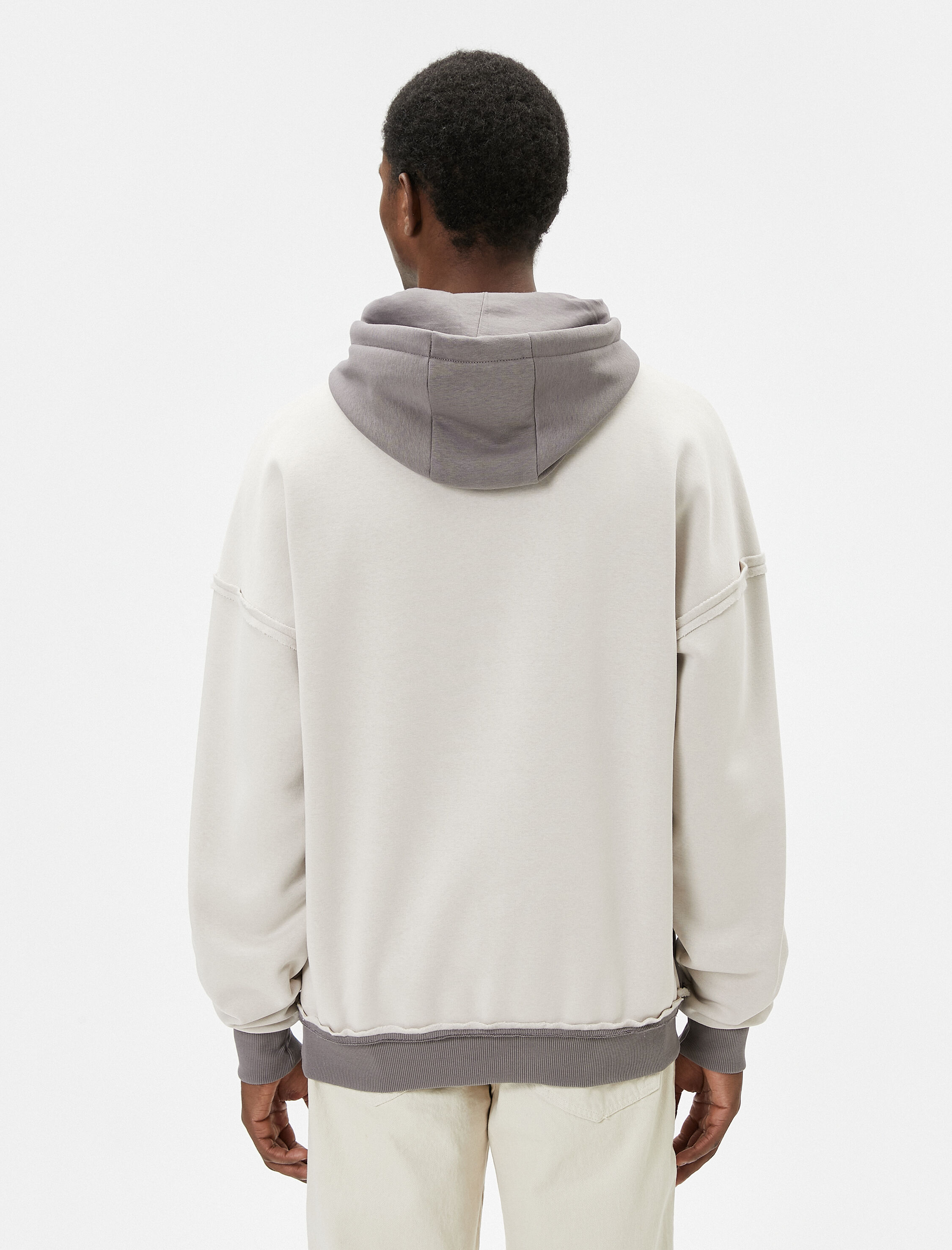 Oversize Kapşonlu Sweatshirt Dikiş Detaylı Kanguru Cepli Renk Bloklu Şardonlu