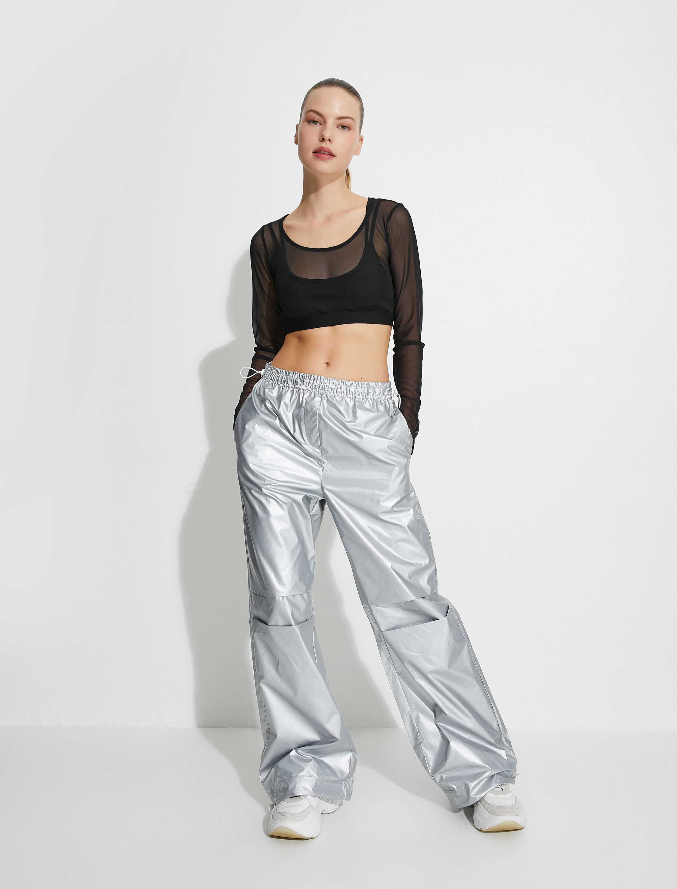   Paraşüt Eşofman Altı Metalik Beli Lastikli Cepli Su İtici Özellikli