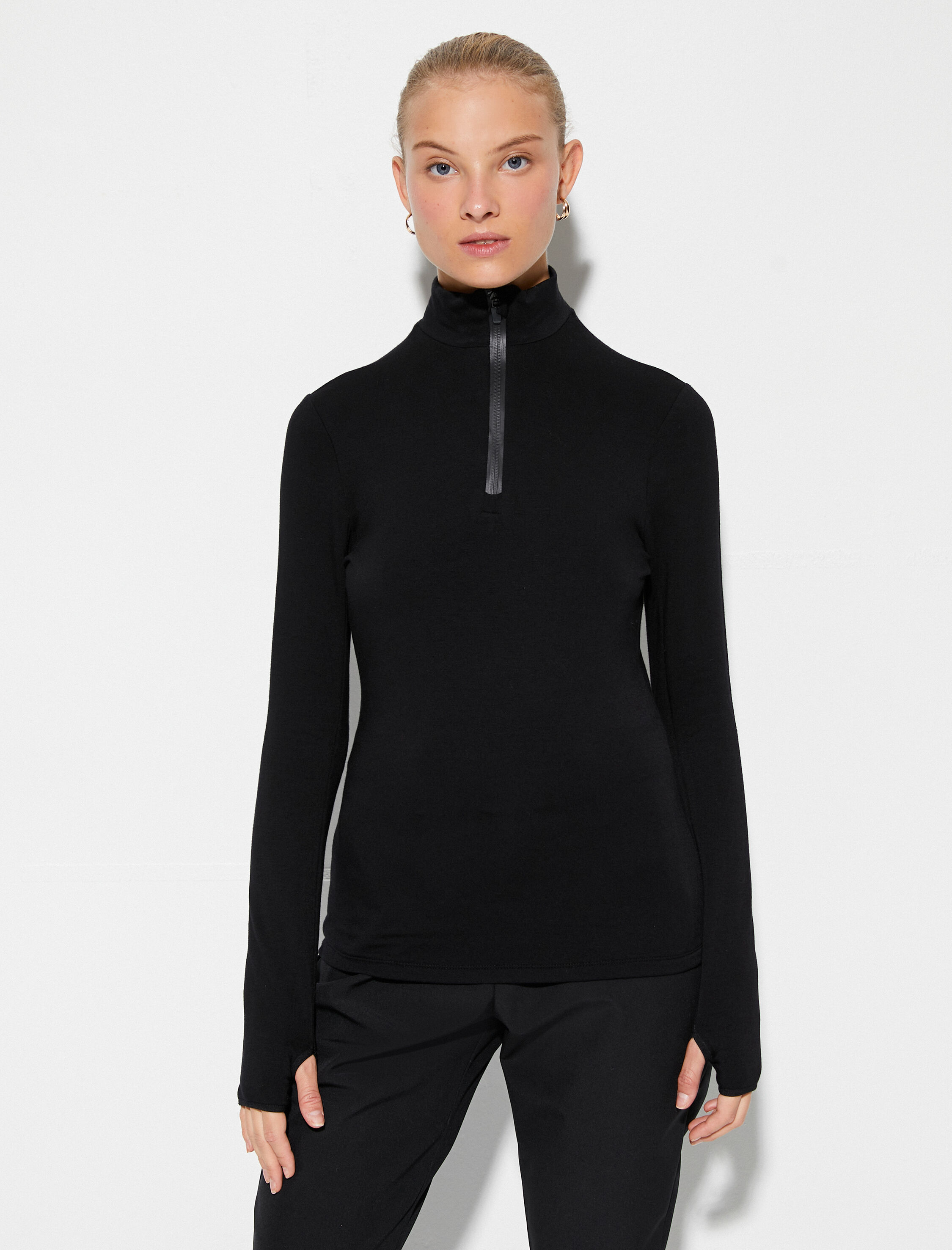   Uzun Kollu Kar Tişörtü Dik Yaka Yarım Fermuarlı