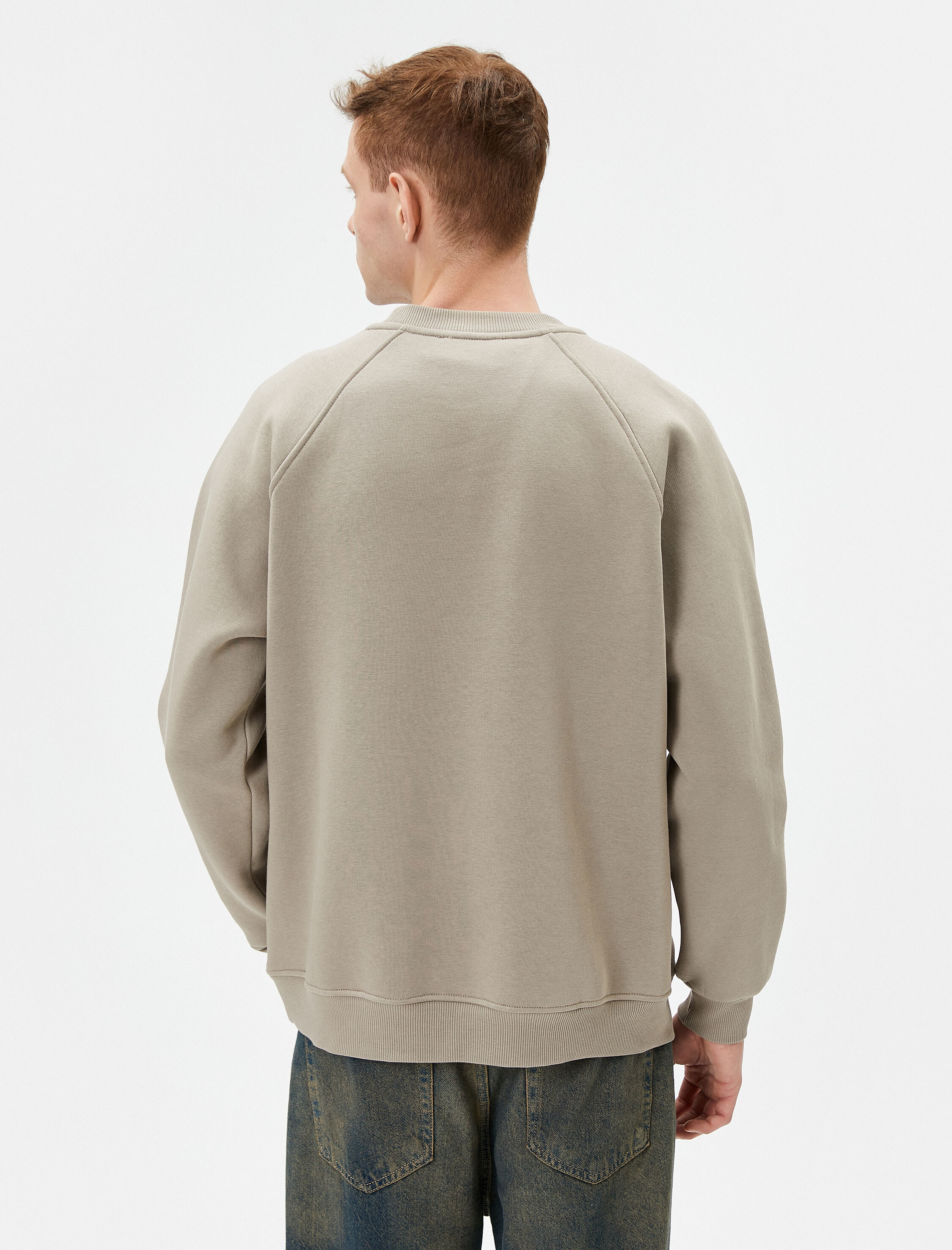   Bisiklet Yaka Sweatshirt Dikiş Detaylı Rahat Kesim Şardonlu