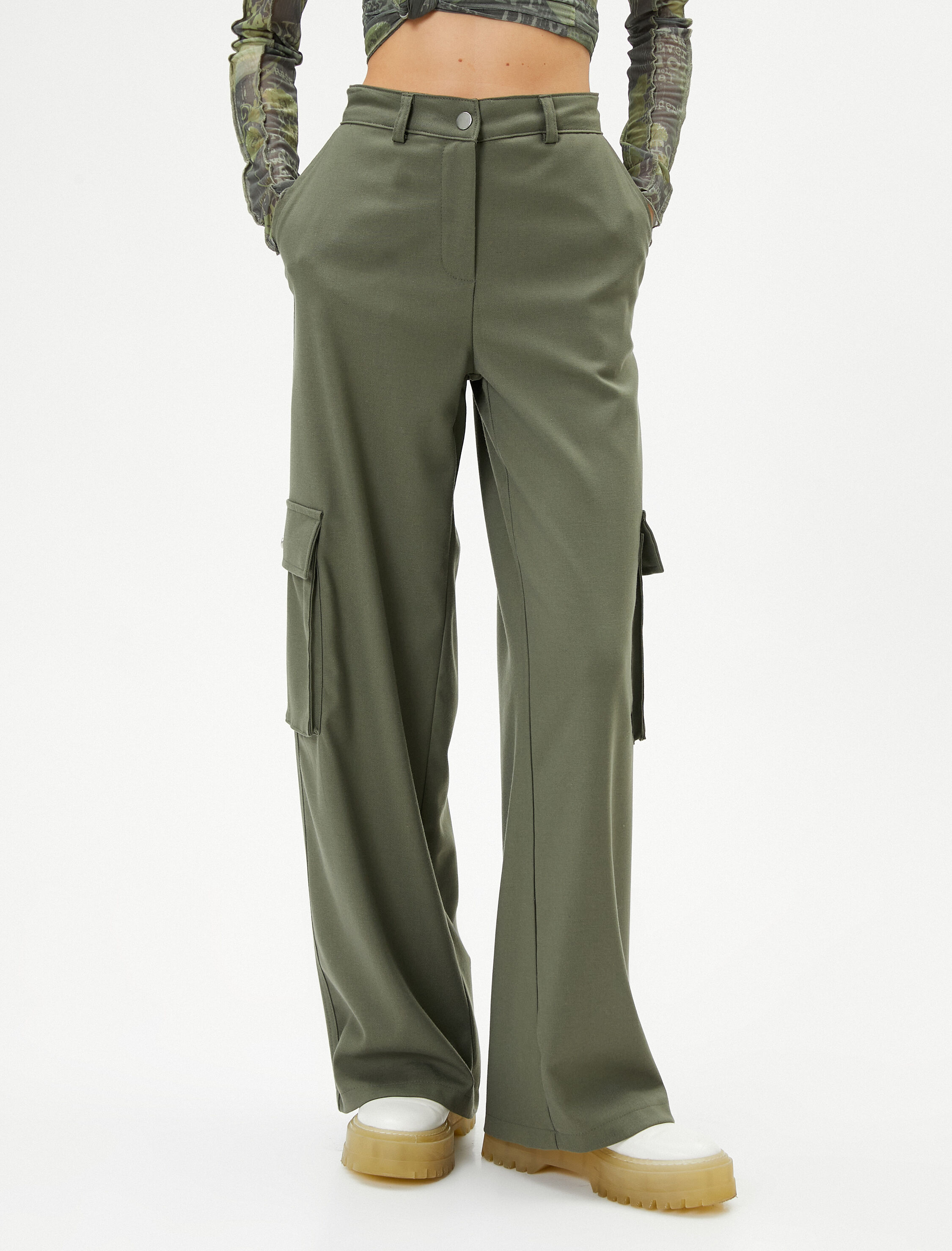   Düz Geniş Paça Kargo Pantolon Normal Bel Büyük Cep Detaylı