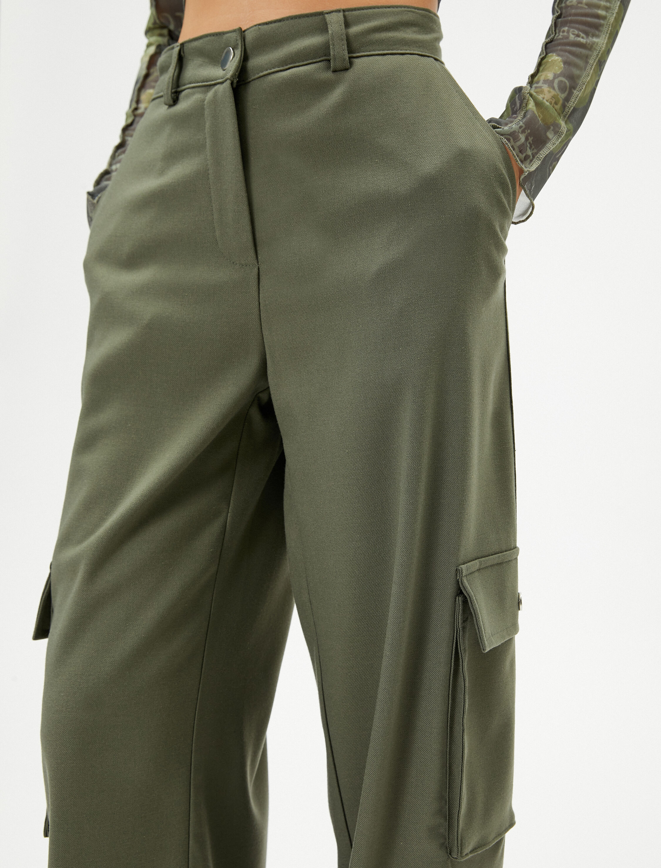   Düz Geniş Paça Kargo Pantolon Normal Bel Büyük Cep Detaylı