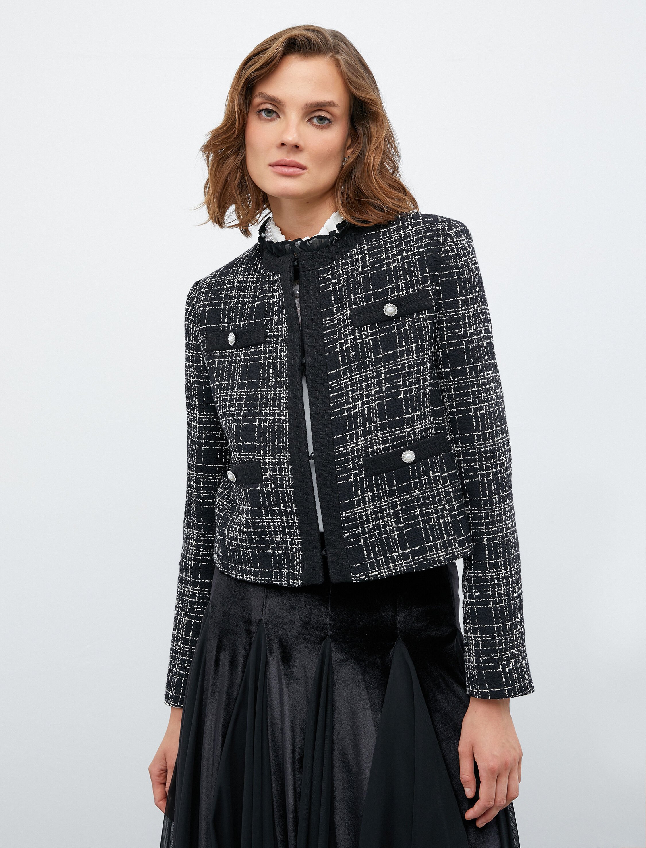   Melis Ağazat X Koton - İnci Düğmeli Tüvit Ceket