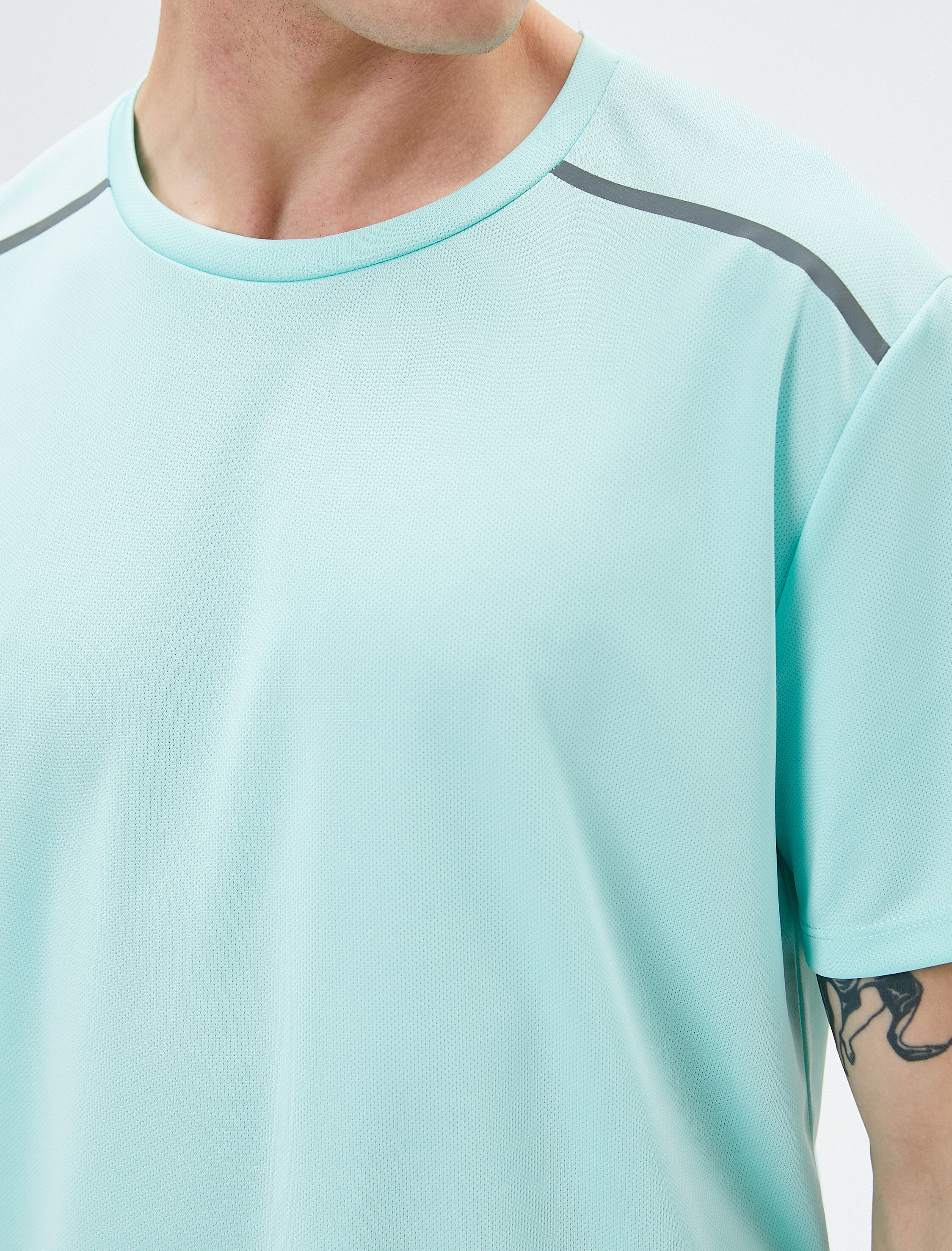   Spor Tişört Bisiklet Yaka Reflektör Baskılı Kısa Kollu