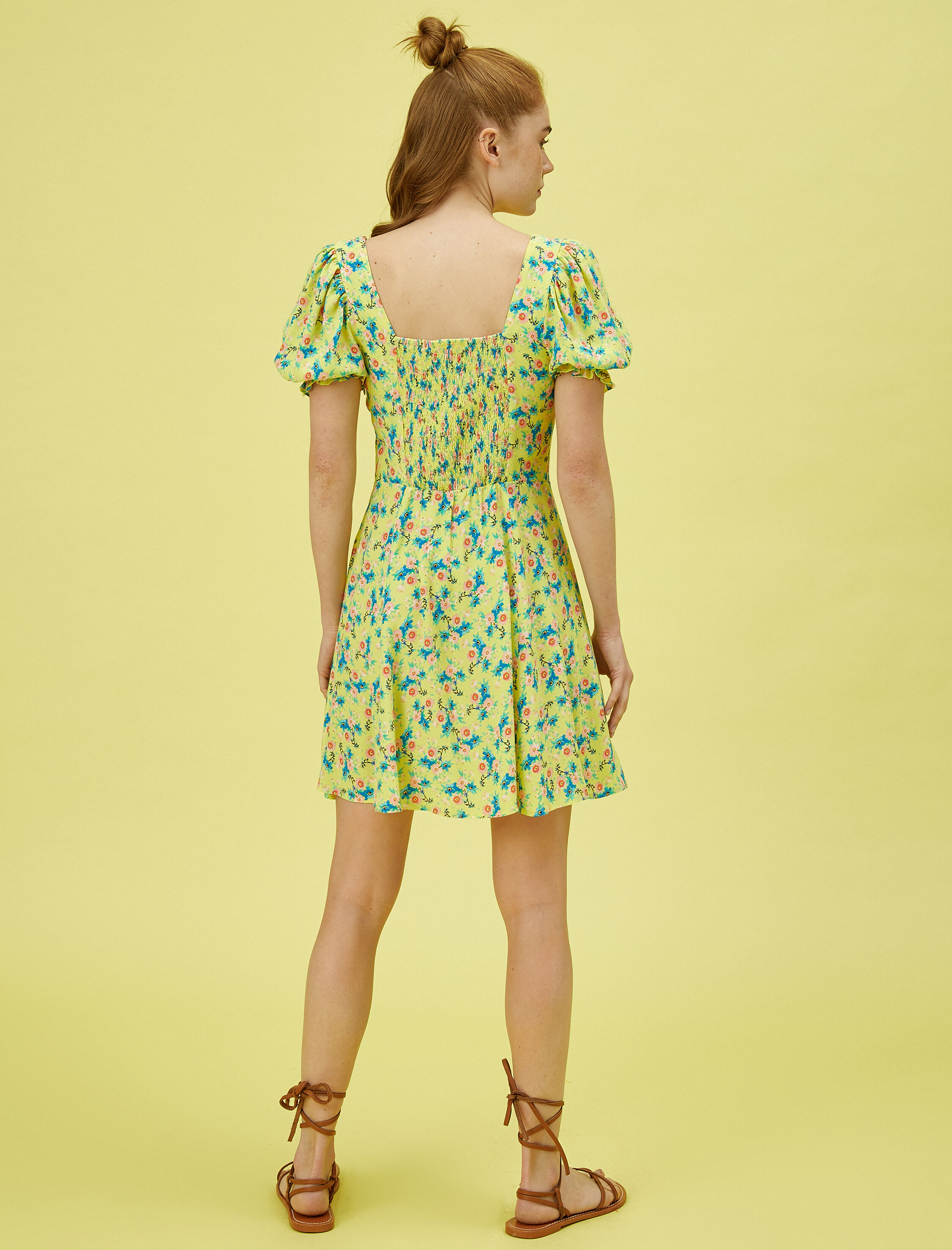   Çiçekli Yazlık Elbise Mini Fırfırlı Kısa Kollu