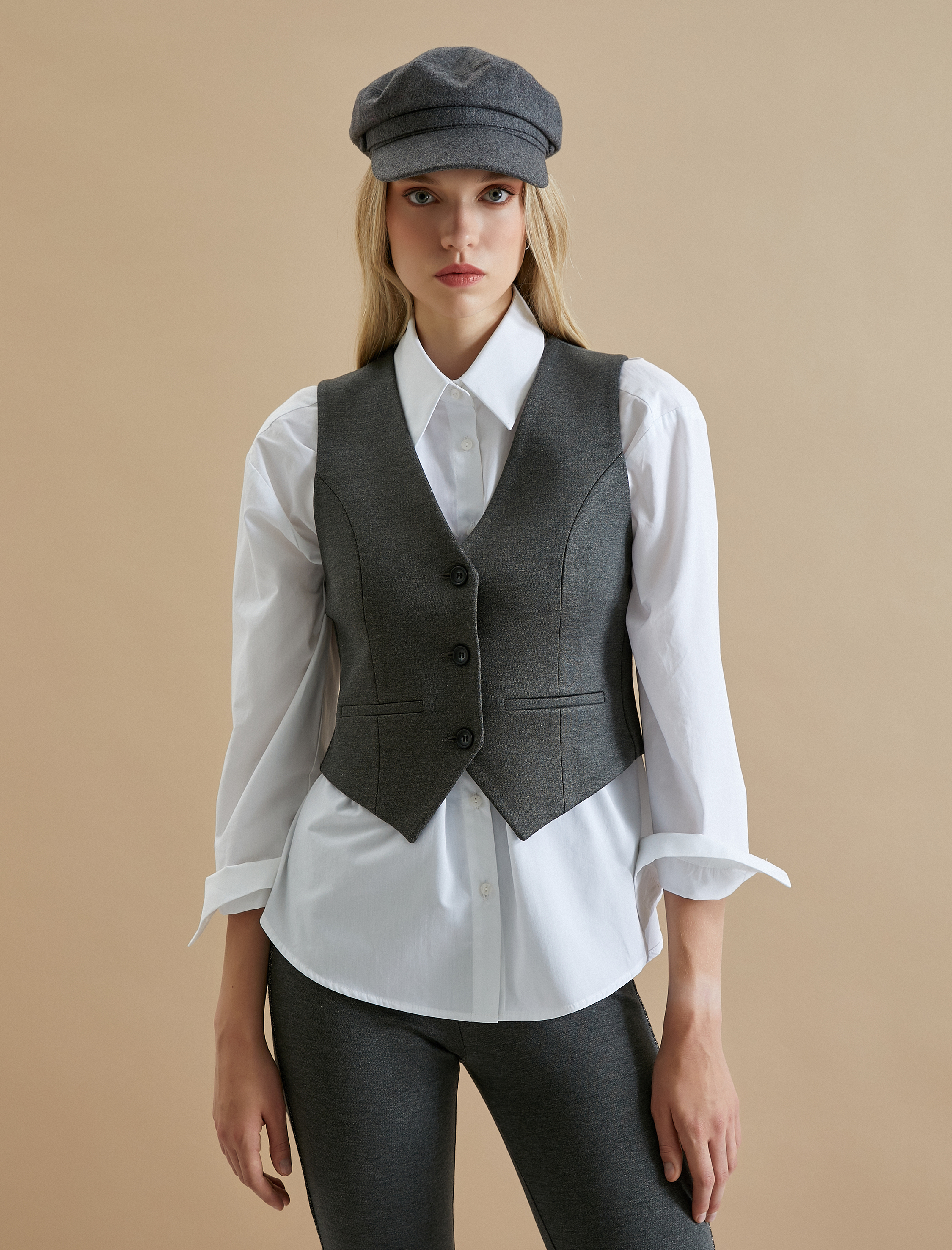  Kadın Kasket Şapka