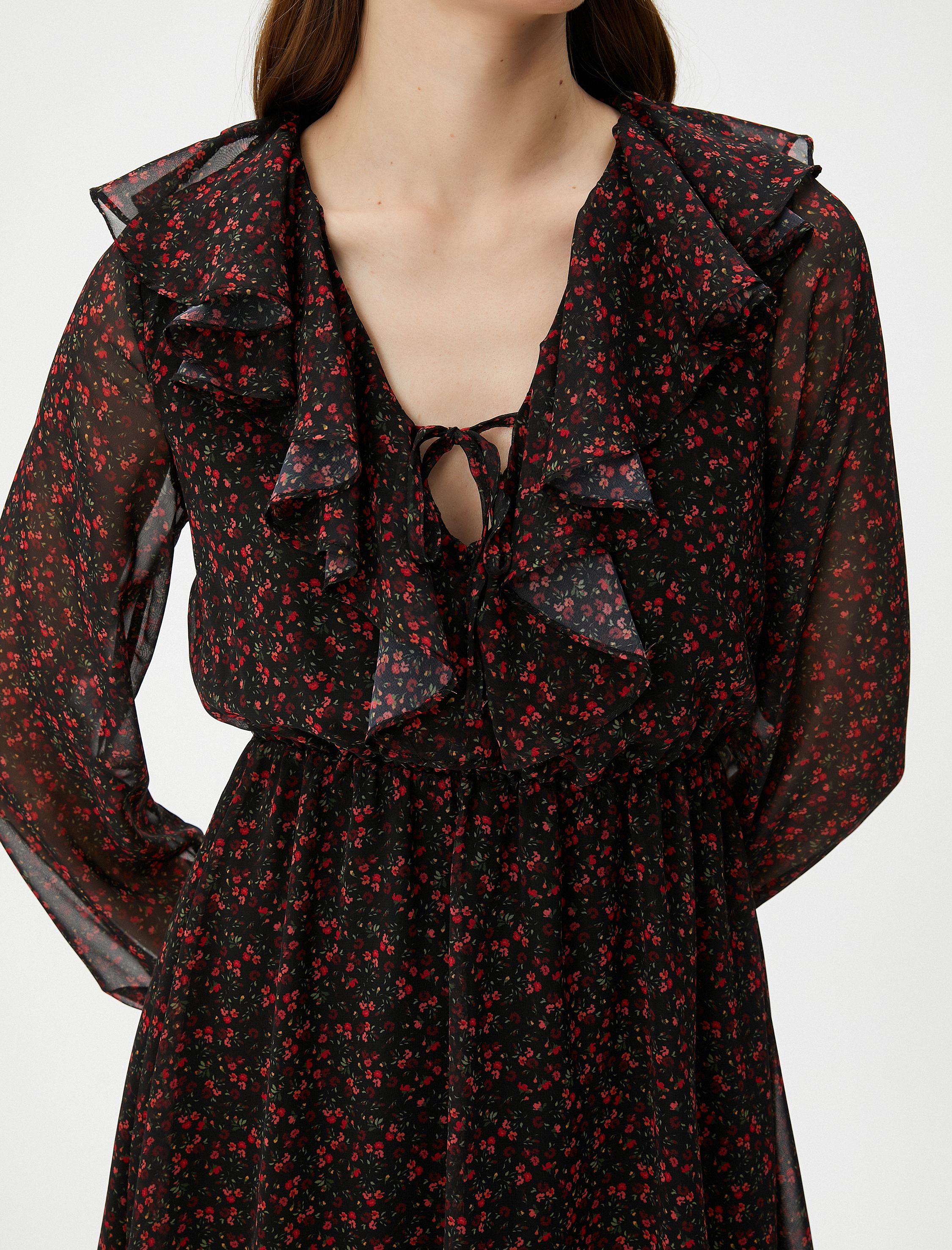   Çiçekli Tül Mini Elbise Fırfırlı Uzun Kollu V Yaka Astarlı