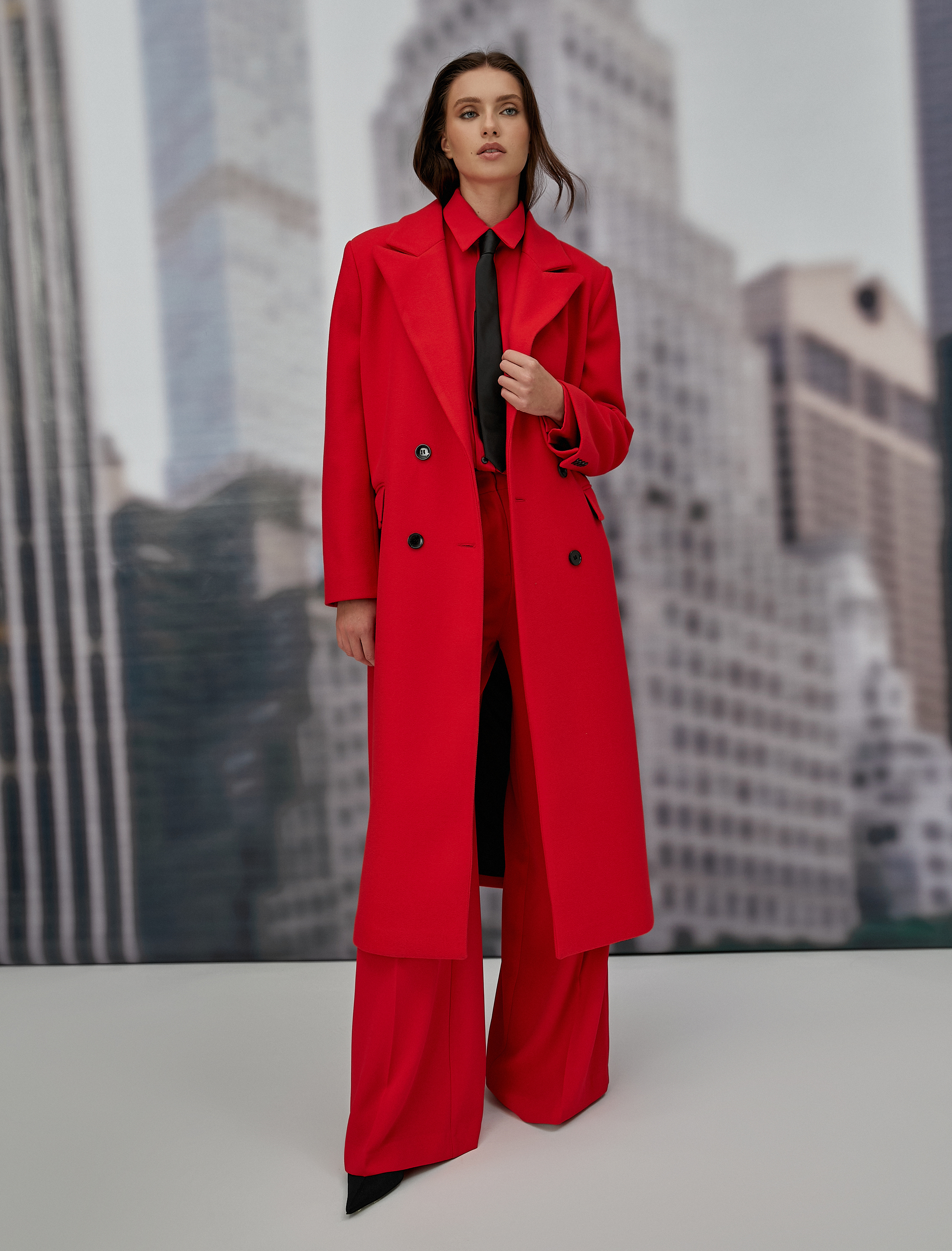   Uzun Kaşe Kaban Düğmeli Kruvaze Kapaklı Cepli