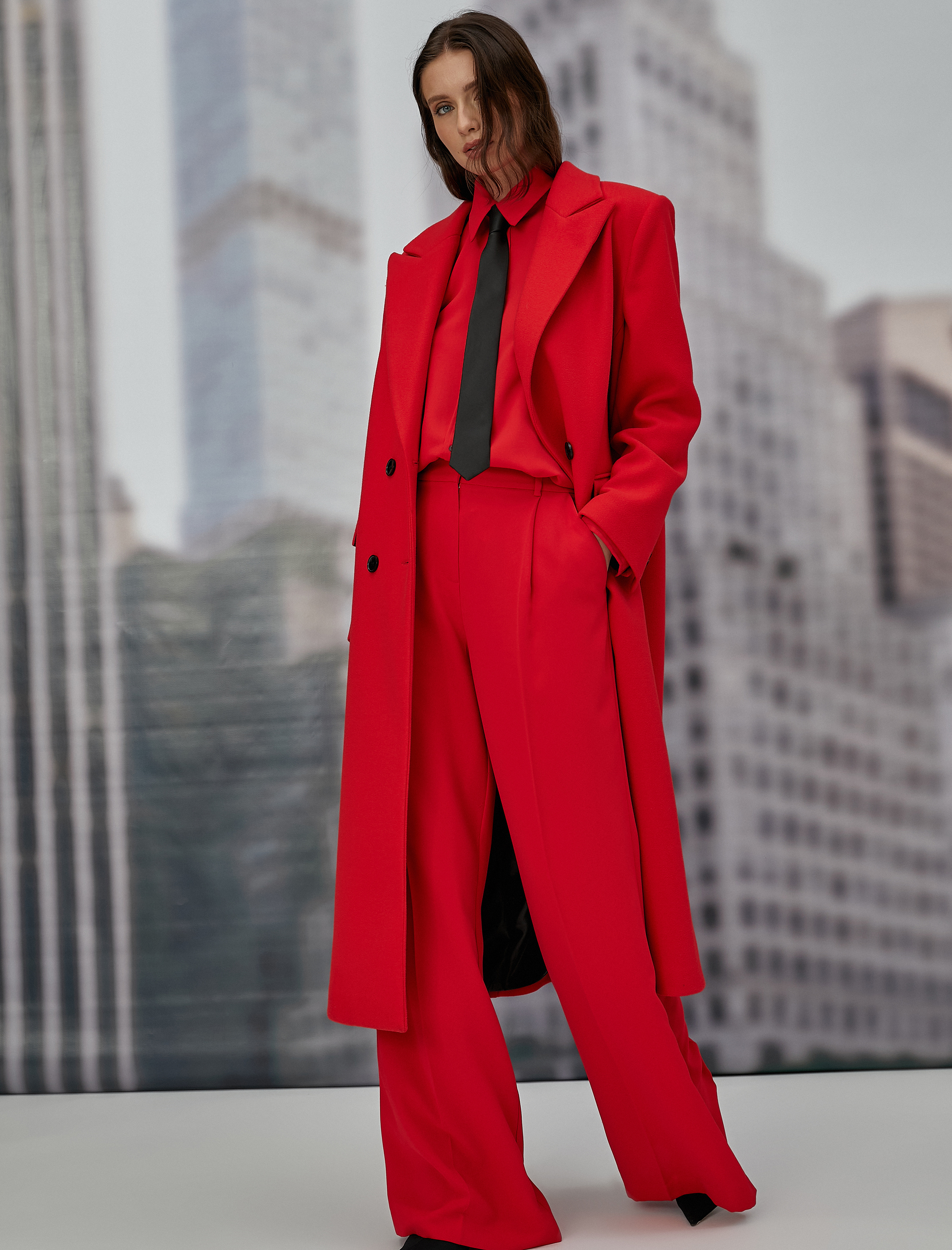   Uzun Kaşe Kaban Düğmeli Kruvaze Kapaklı Cepli