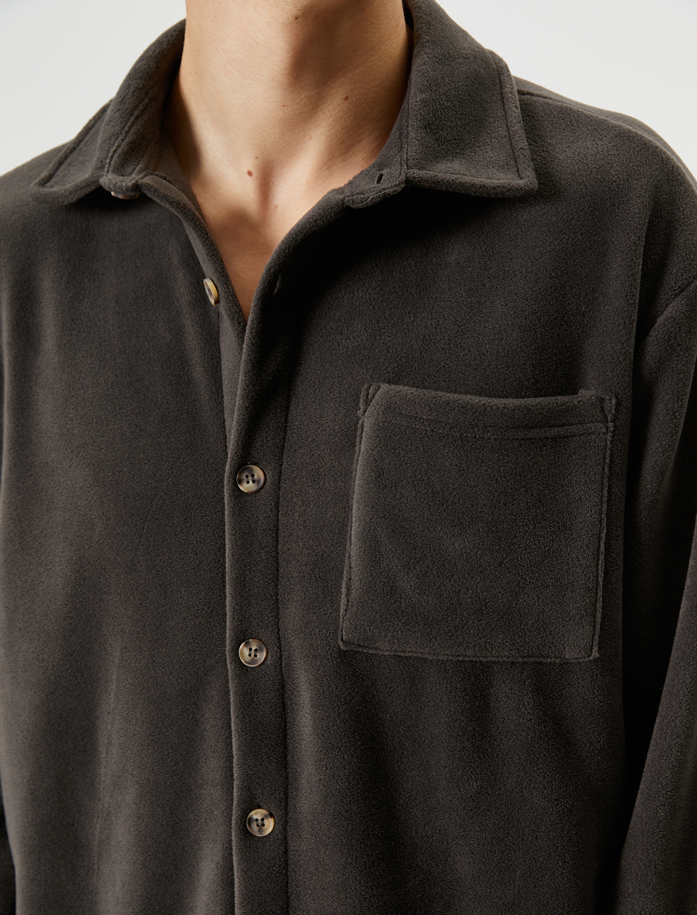   Polar Gömlek Cep Detaylı Klasik Yaka Düğmeli Yumuşak Dokulu