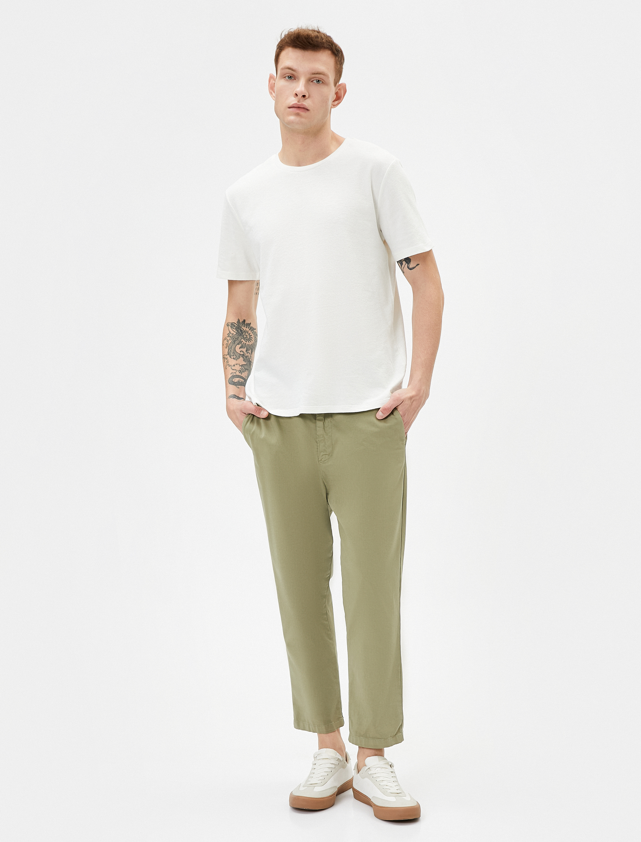   Basic Tişört Dokulu Etiket Baskılı Bisiklet Yaka Kısa Kollu