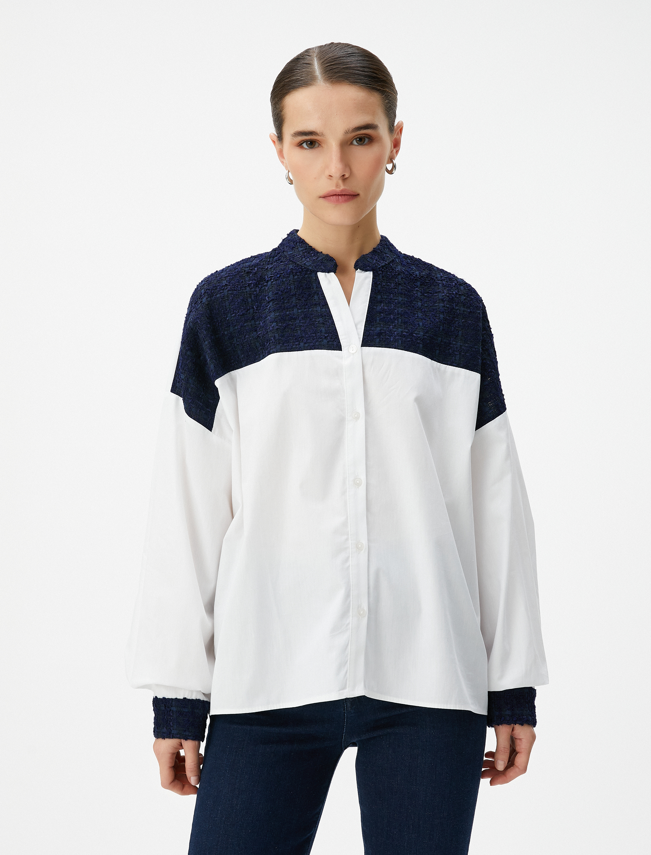   Uzun Kollu Poplin Gömlek Hakim Yaka Tüvit Detaylı Düğmeli