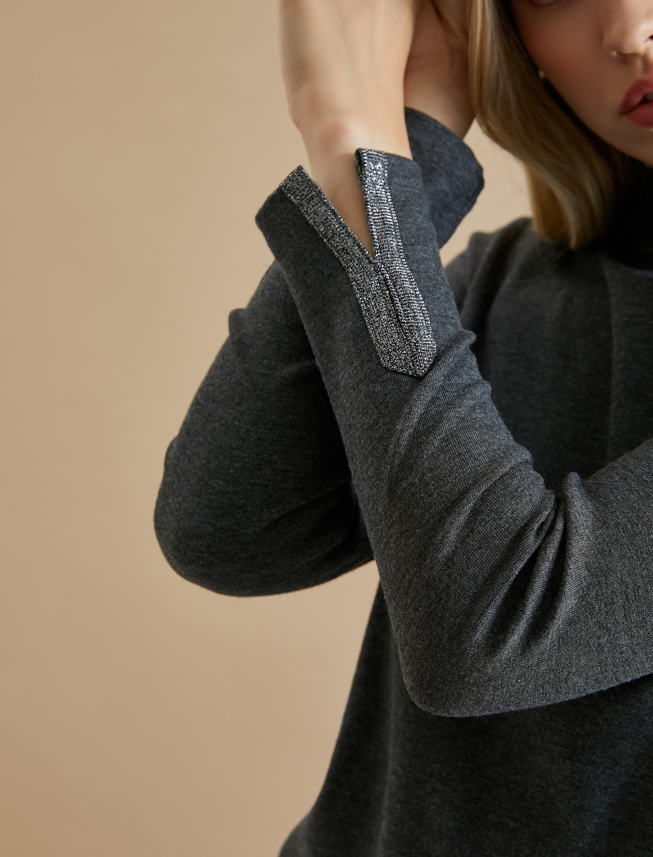   Koton X Şahika Ercümen - Yarım Balıkçı Yaka Uzun Kollu Bluz