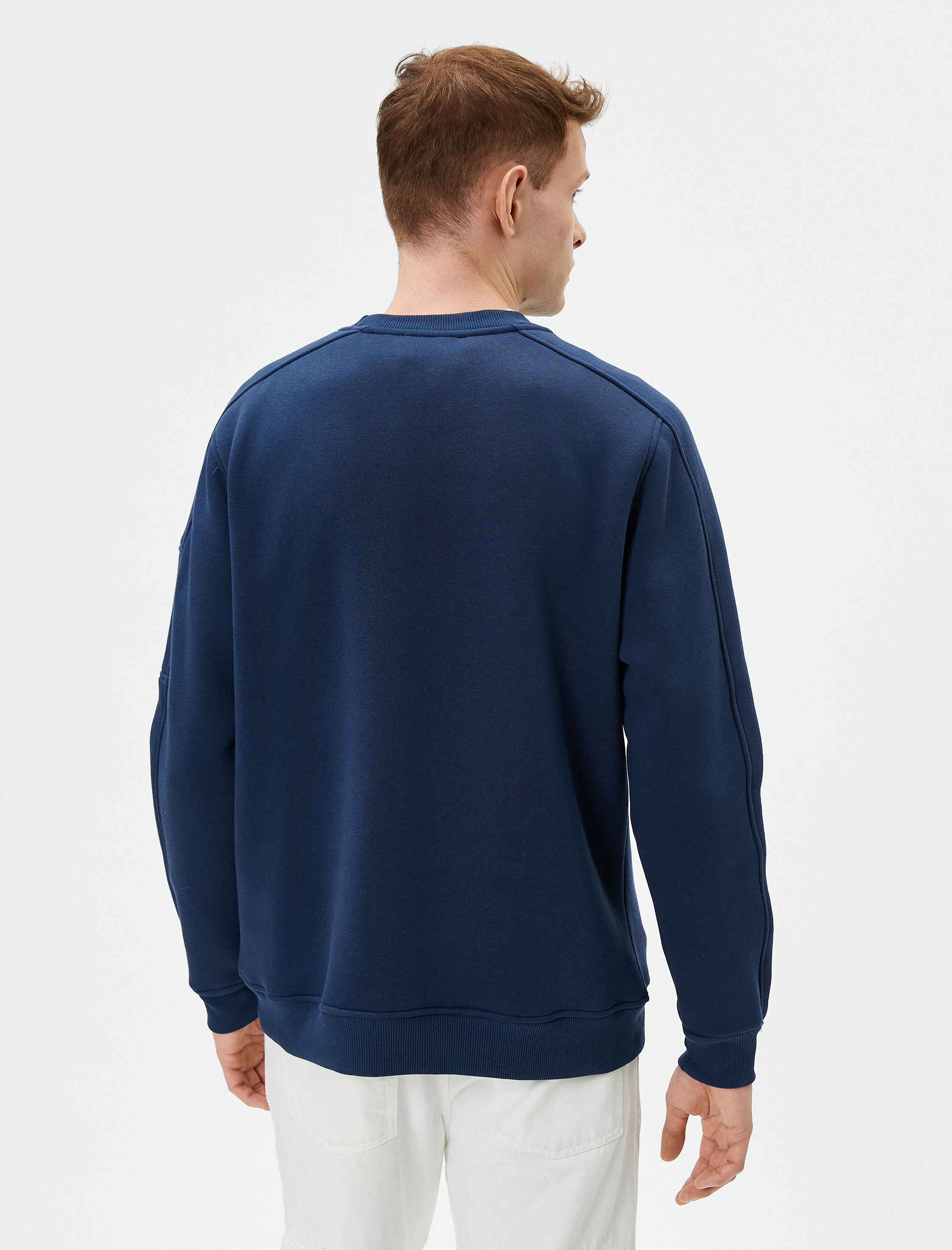   Bisiklet Yaka Sweat Rahat Kesim Fermuar Cepli Dikiş Detaylı Şardonlu