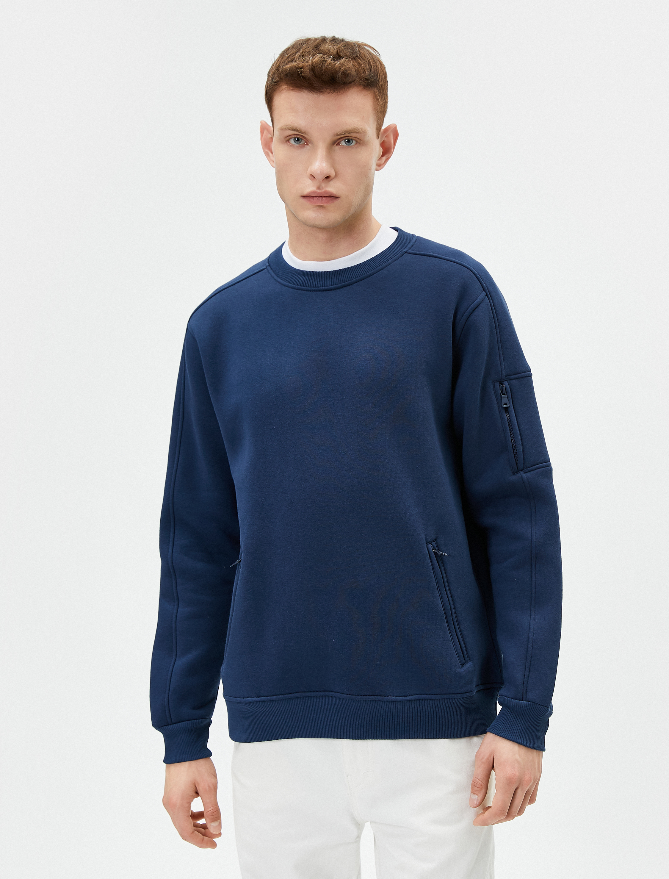   Bisiklet Yaka Sweat Rahat Kesim Fermuar Cepli Dikiş Detaylı Şardonlu