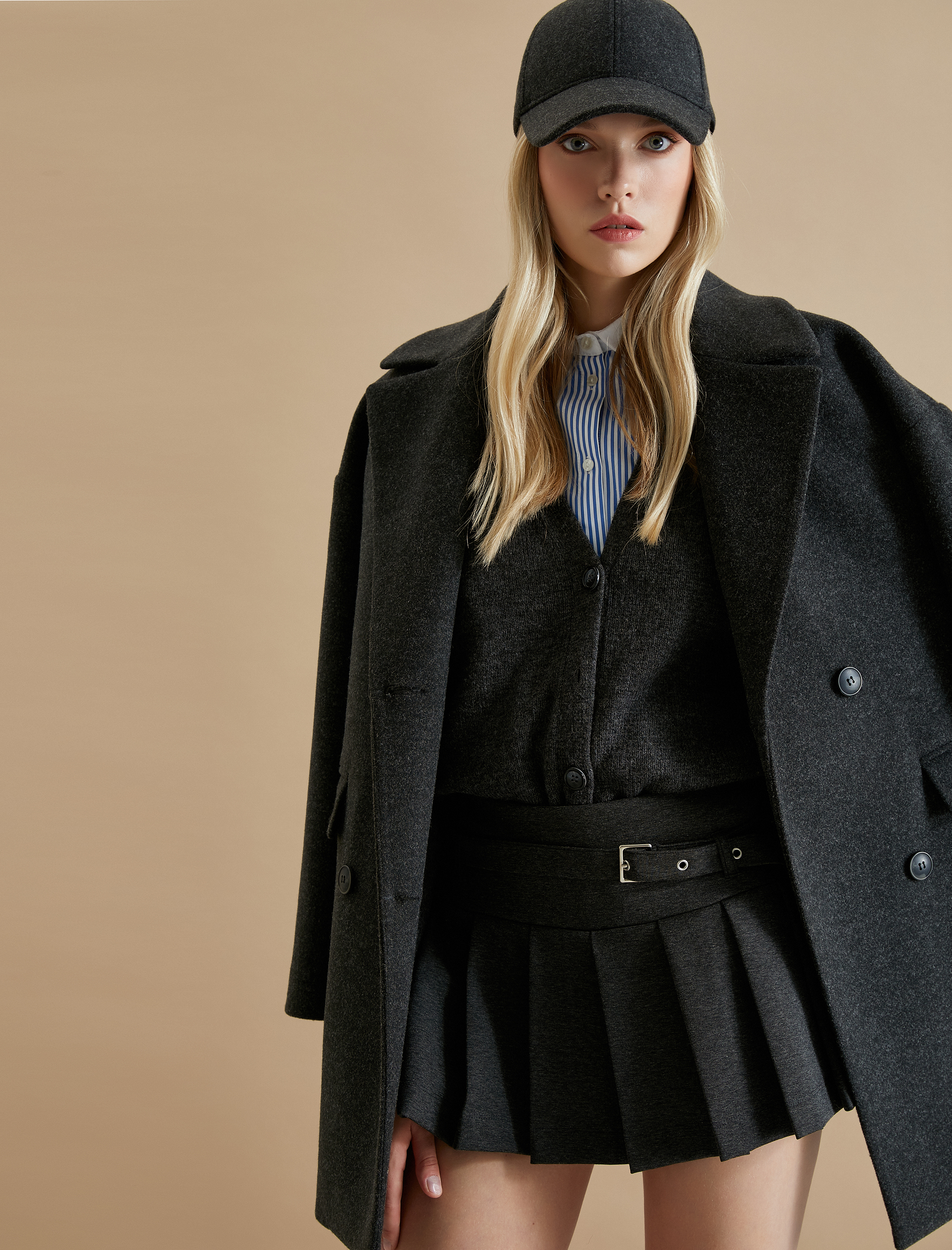   Koton X Şahika Ercümen - Kemerli Mini Pileli Etek