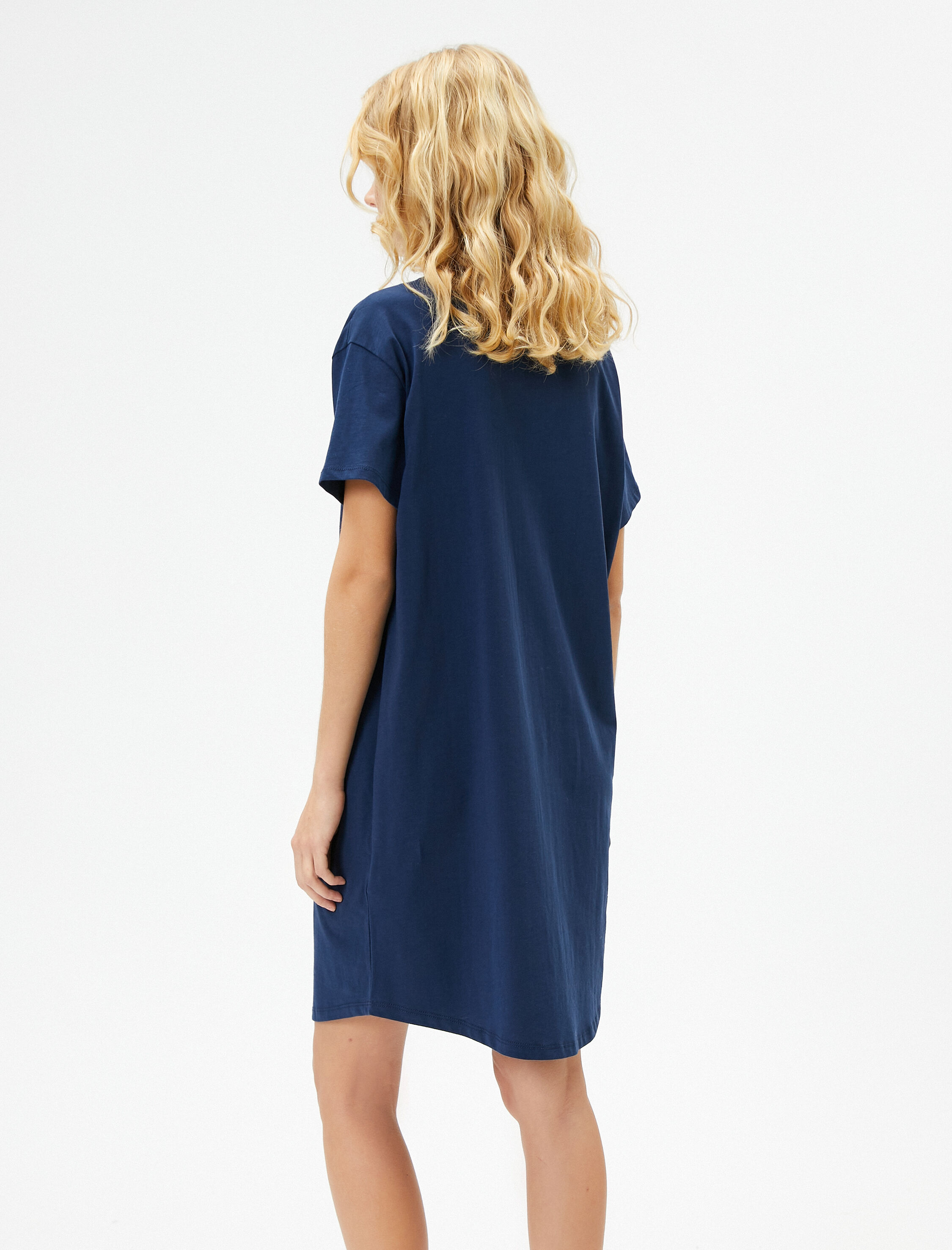   Gecelik Kısa Kollu Bisiklet Yaka Slogan Baskılı