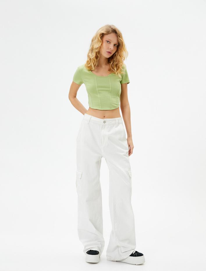  Crop Tişört Korse Görünümlü Dar Kalıp Kısa Kollu U Yaka Pamuklu