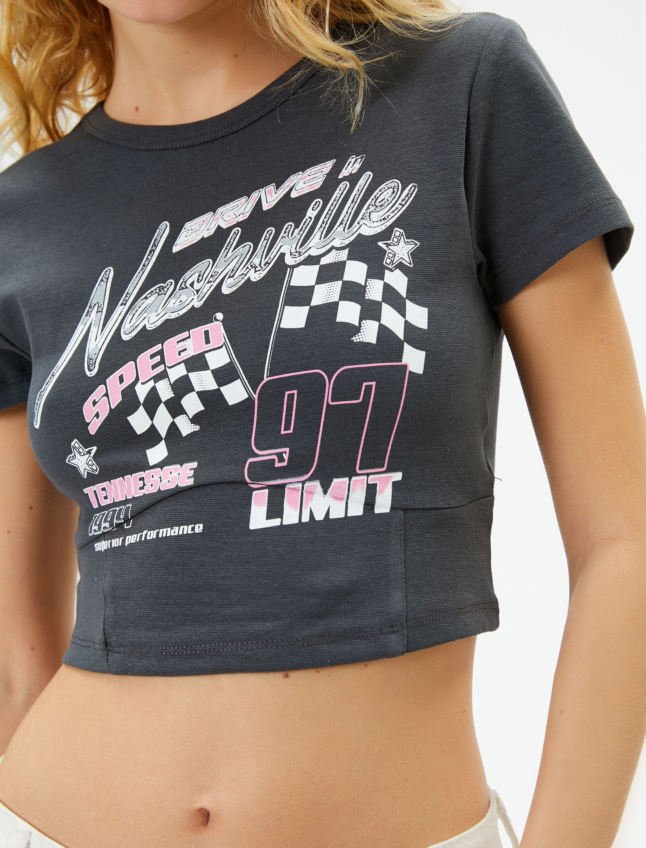   Crop Tişört Slim Fit Kısa Kollu Bisiklet Yaka Pamuklu Baskılı