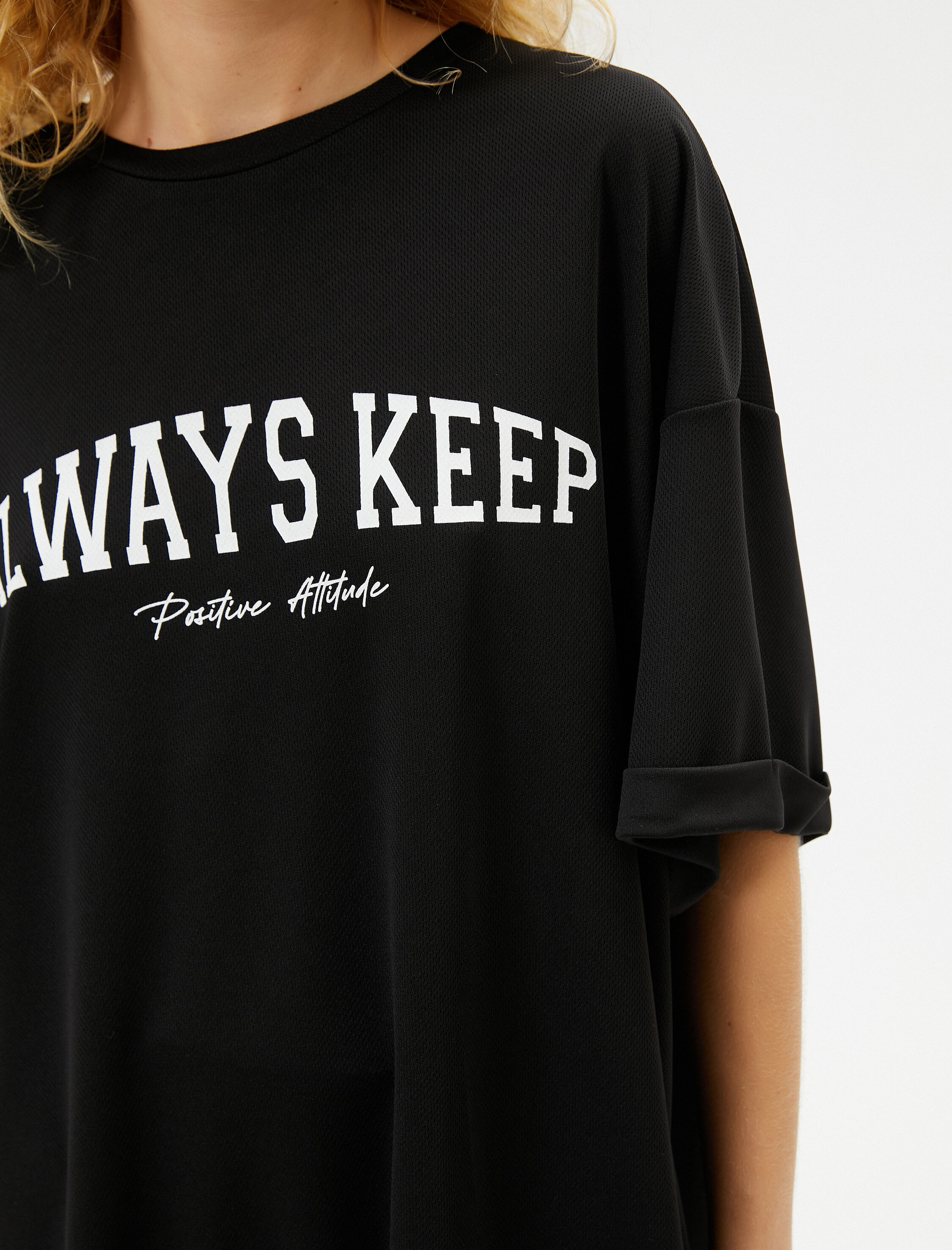   Oversize Spor Tişört Yarım Kollu Bisiklet Yaka Baskı Detaylı