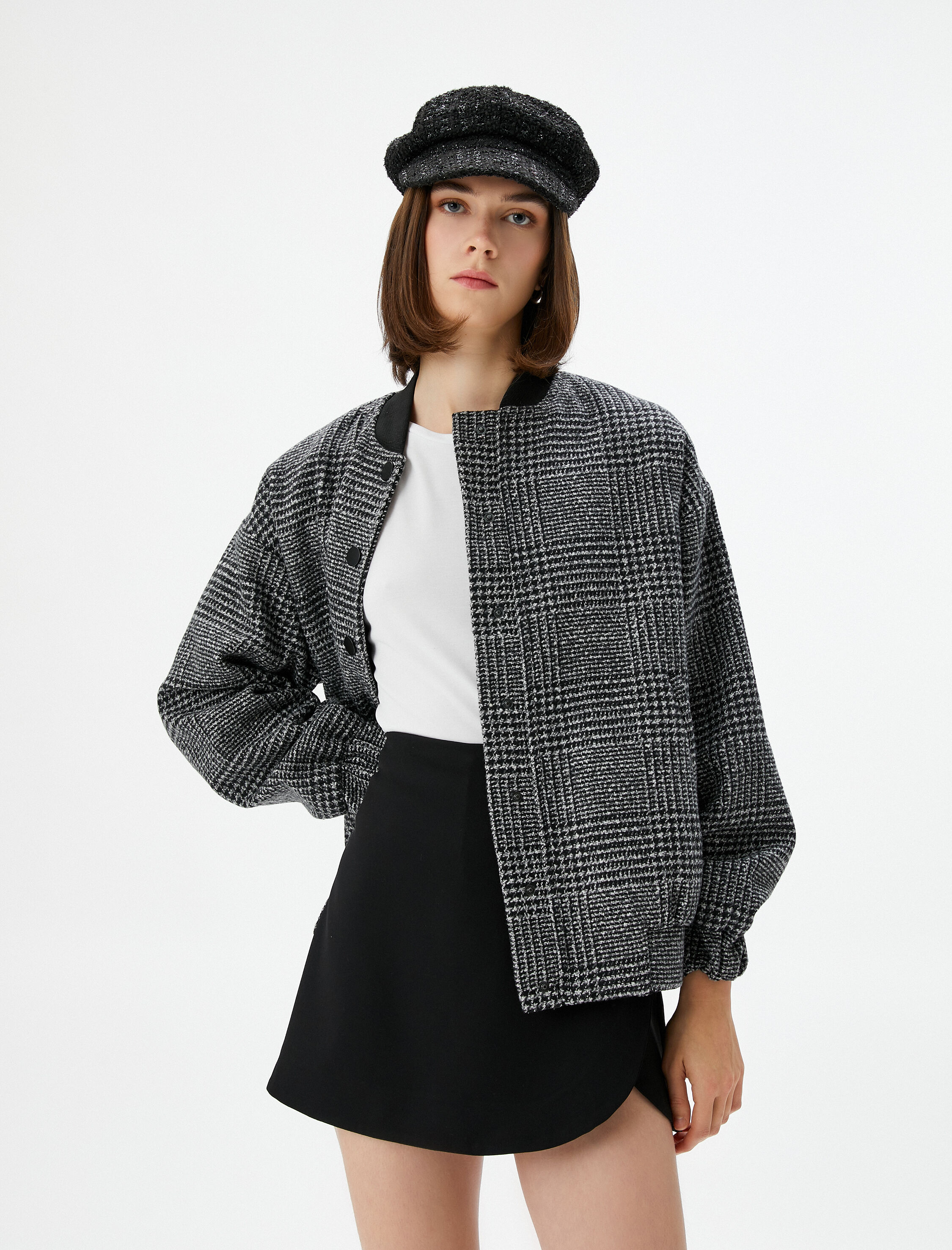   Kolej Bomber Ceket Tüvit Dokulu Çıtçıt Düğmeli