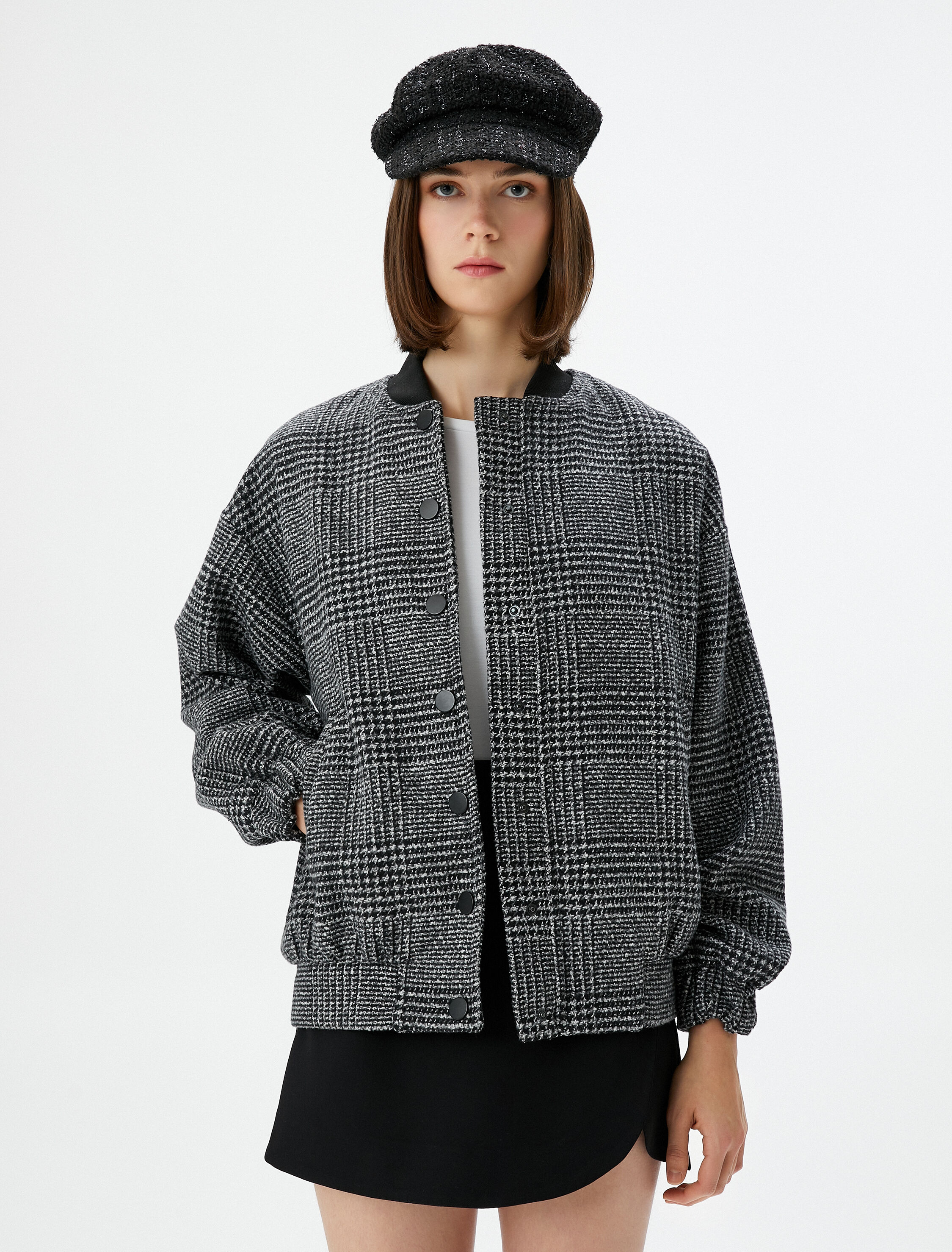   Kolej Bomber Ceket Tüvit Dokulu Çıtçıt Düğmeli