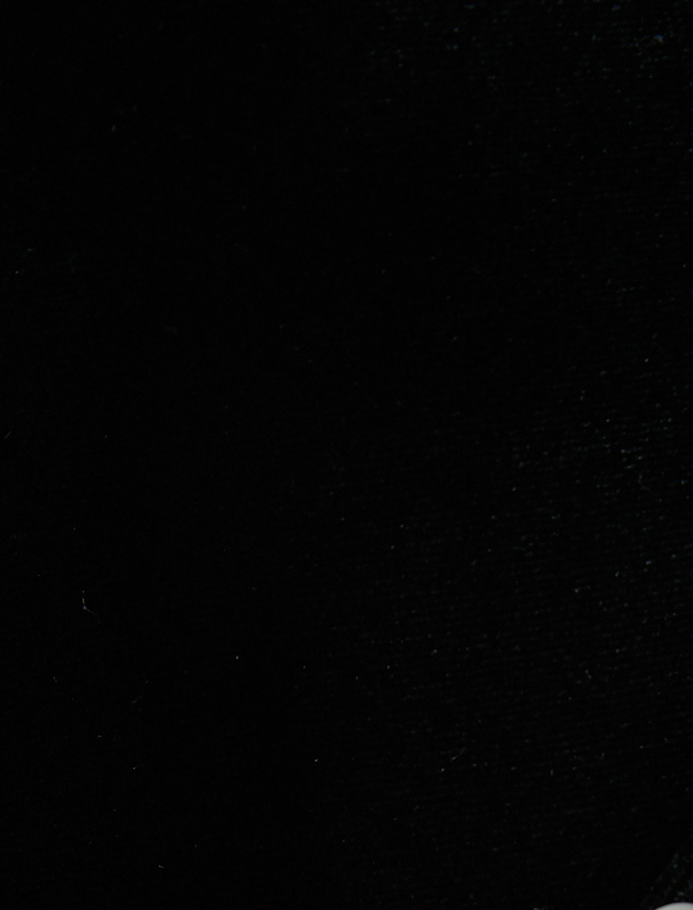   Midi Kadife Elbise Pencere Detaylı İncili Uzun Kollu Dik Yaka