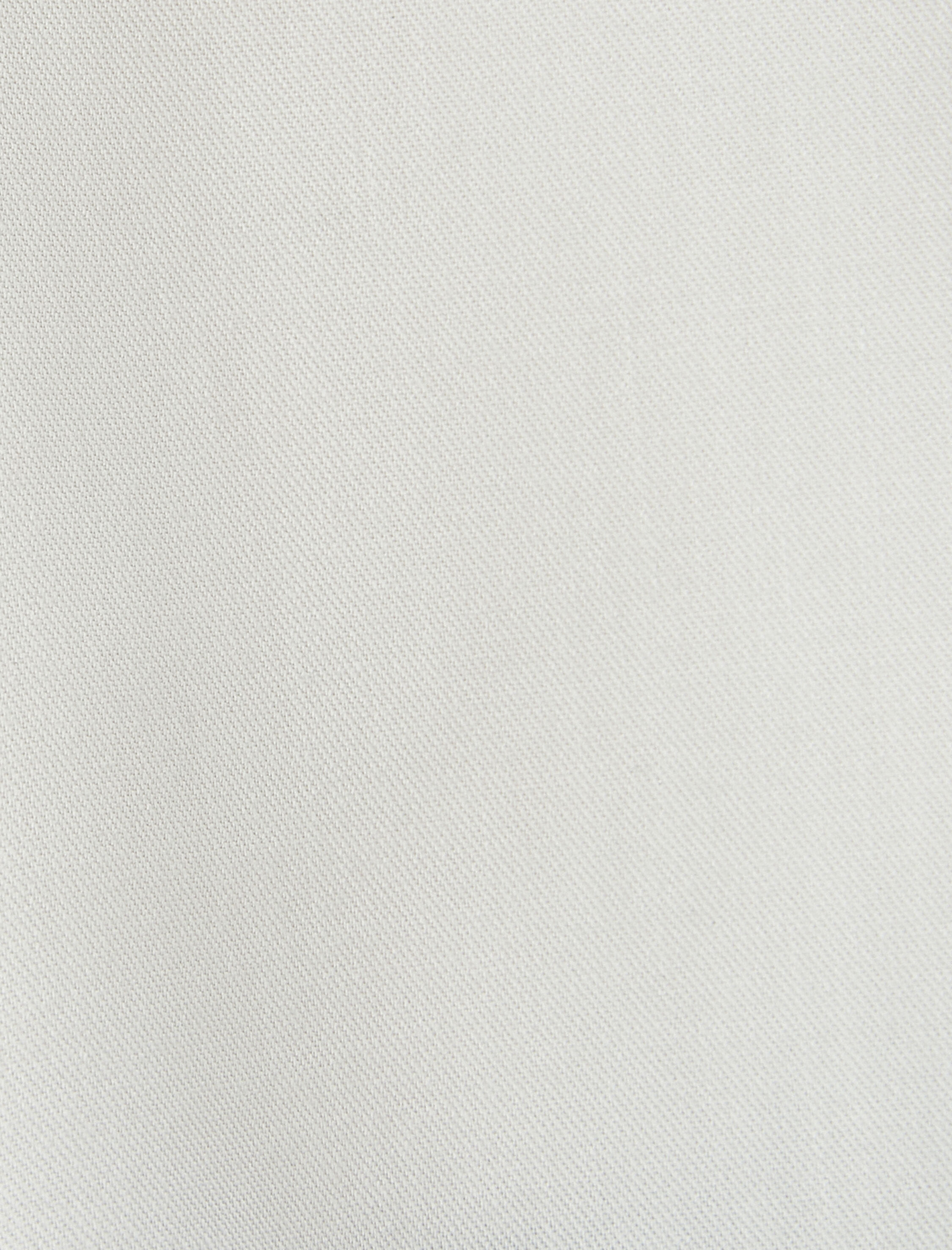   V Yaka Bluz Kısa Kollu Aksesuar Detaylı Viskon