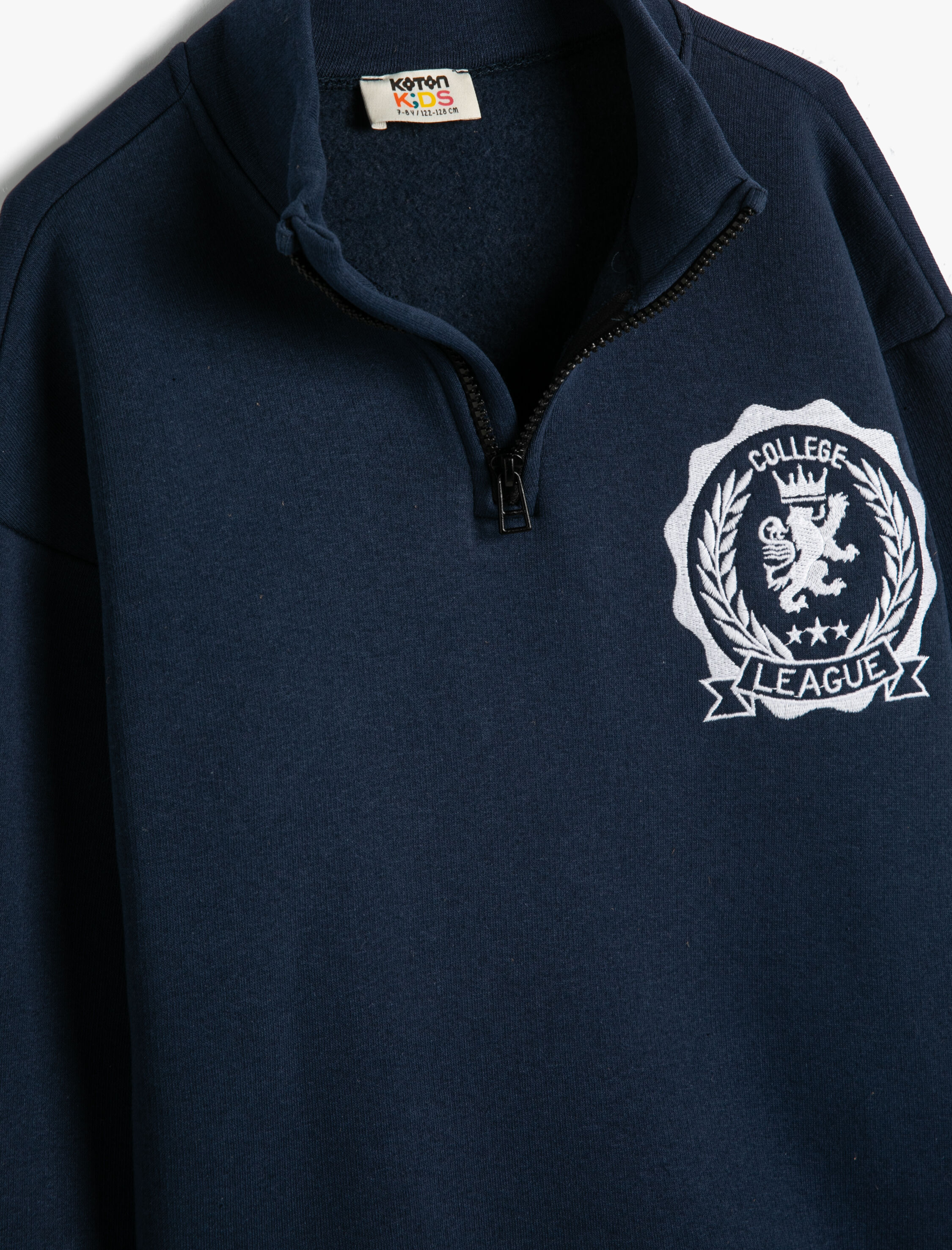  Erkek Çocuk Sweatshirt Dik Yaka Yarım Fermuarlı Baskı Detaylı Şardonlu