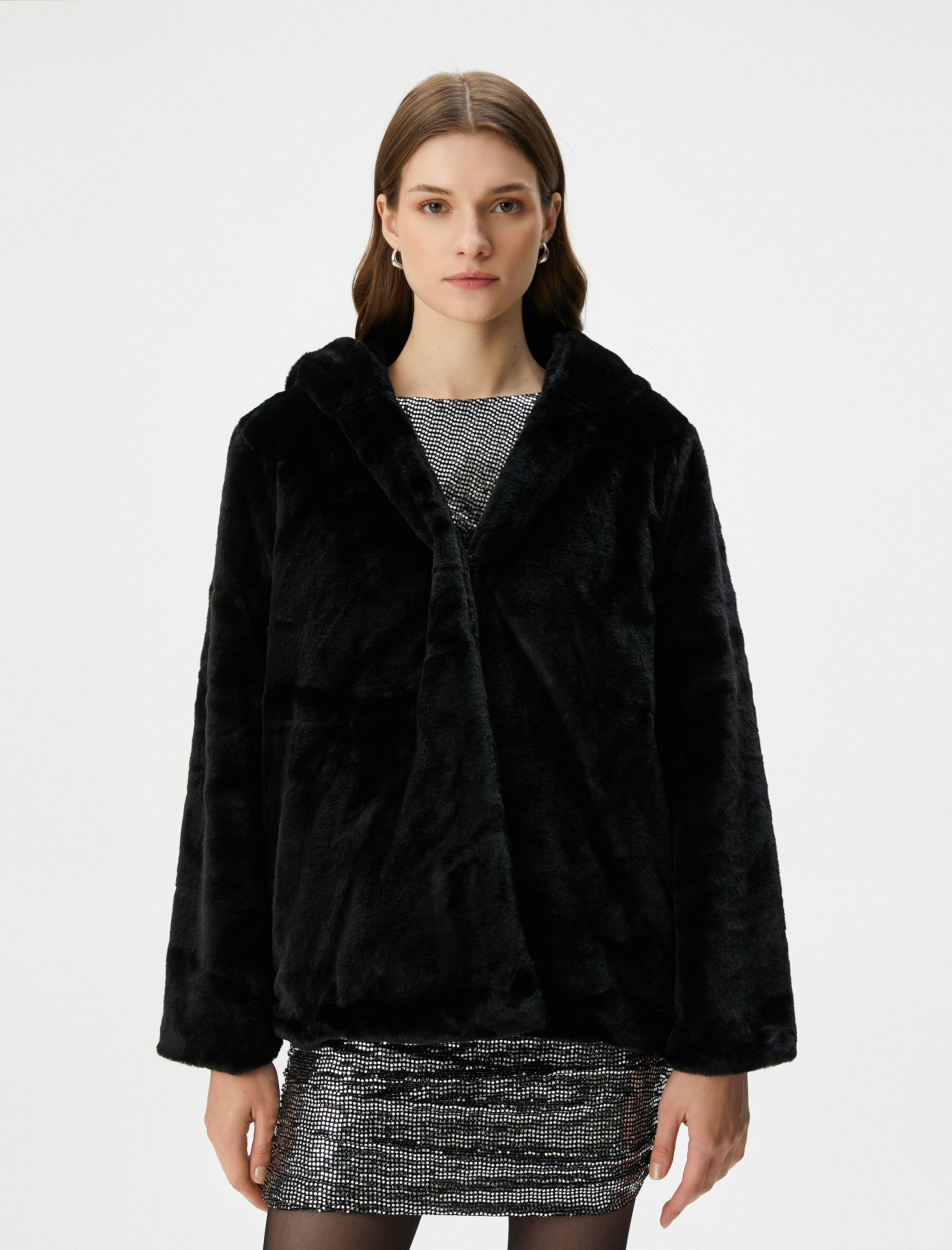   Peluş Mont Kapüşonlu Cep Detaylı Kopçalı