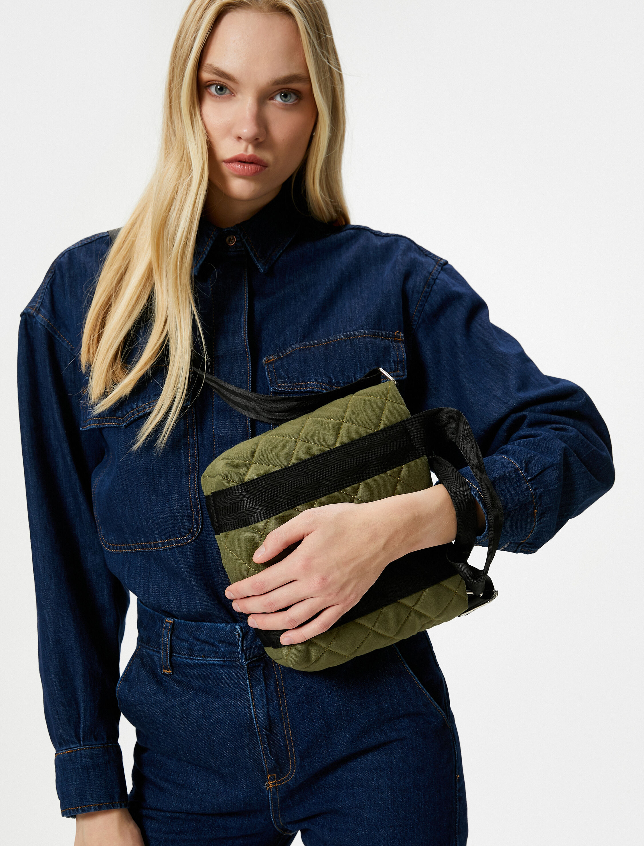  Kadın Kapitone Tote Çanta Saplı ve Askılı