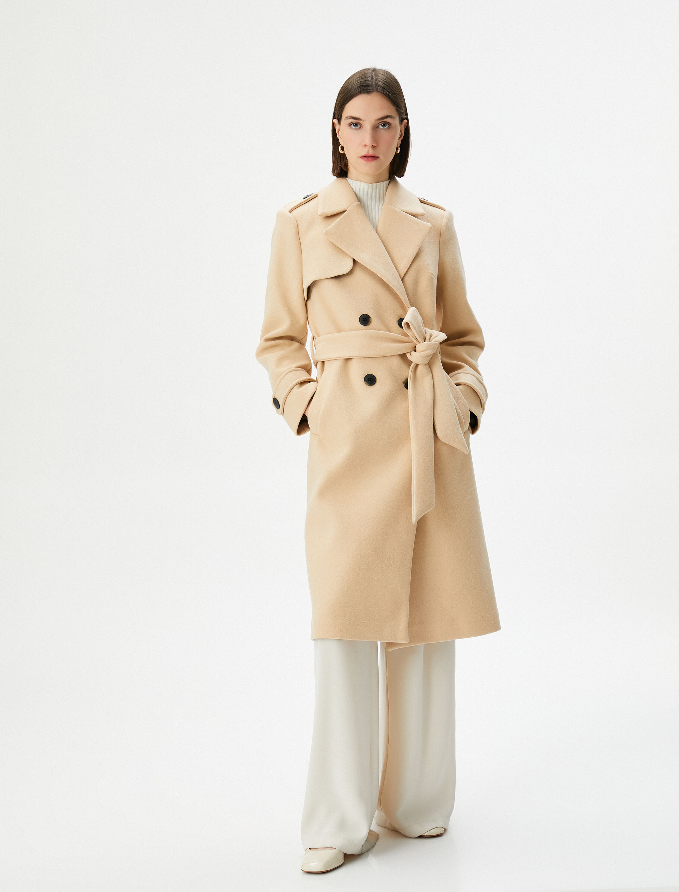   Uzun Kaşe Kaban Kruvaze Düğmeli Cep Detaylı Beli Kuşaklı