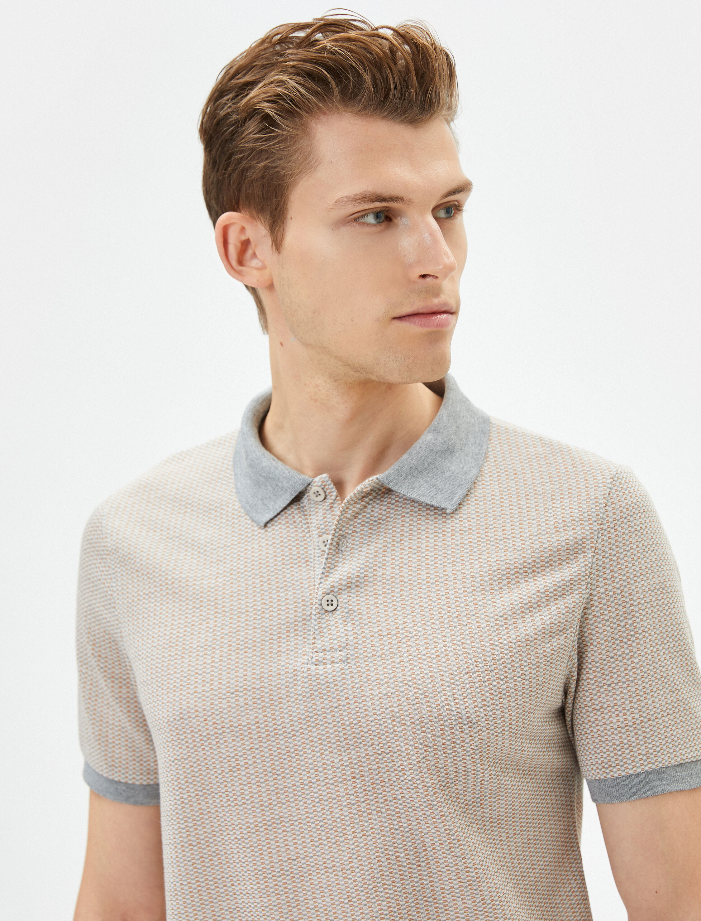   Yakalı Tişört Minimal Desenli Slim Fit Kısa Kollu