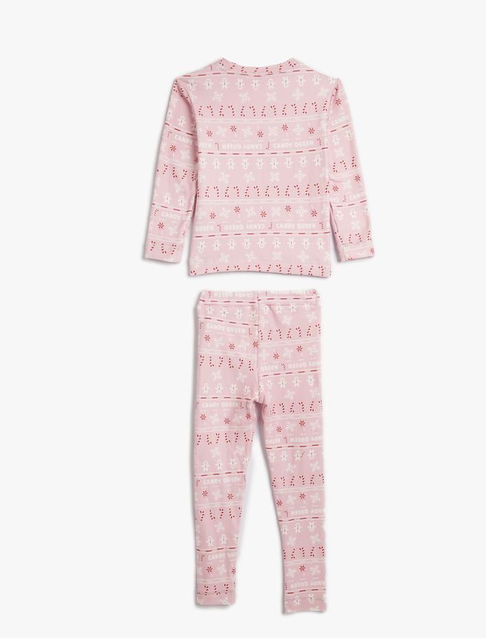  Pijama Takımı Yılbaşı Temalı Baskılı Uzun Kollu 2 Parça